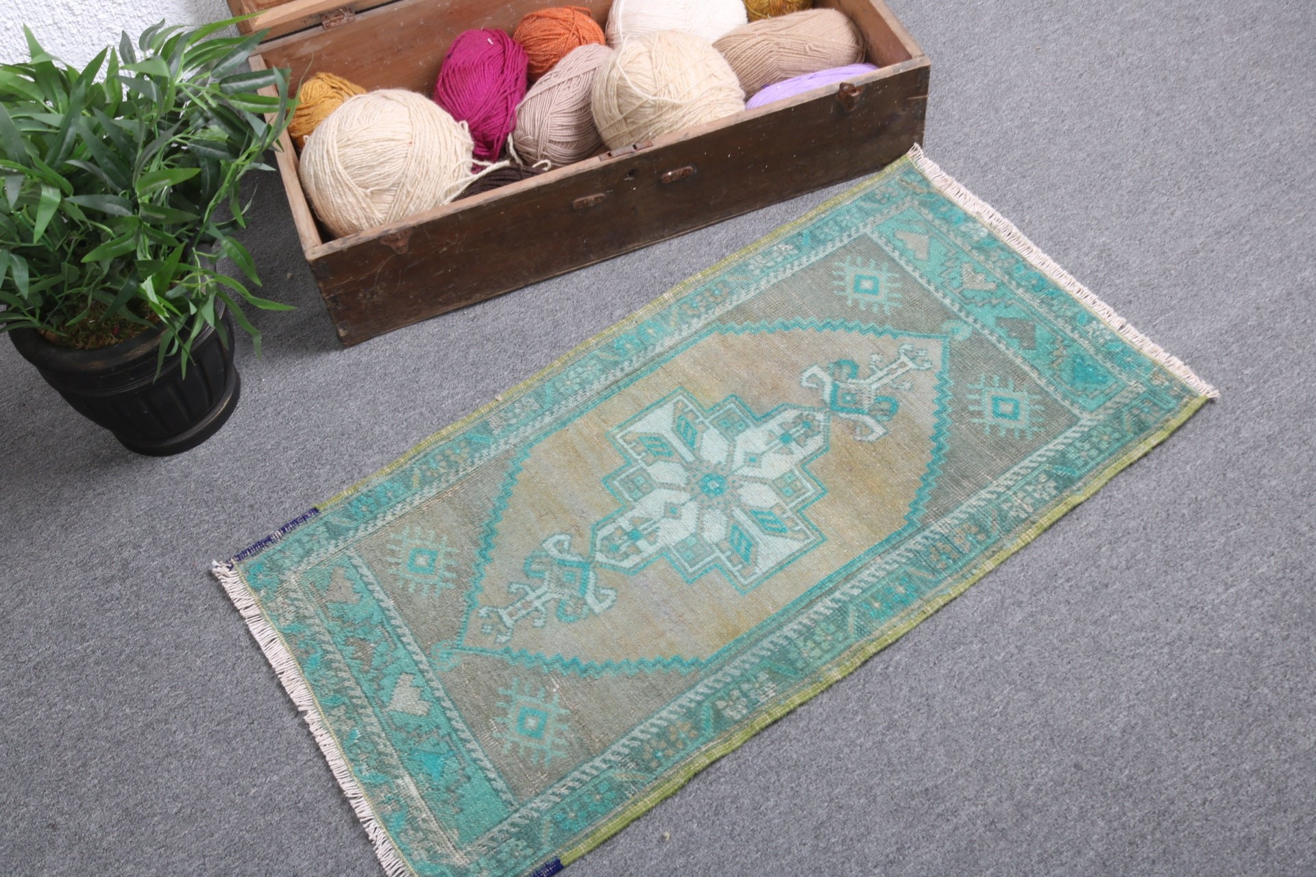 Yeşil Antika Halılar, Boho Halılar, Modern Halı, Geleneksel Halılar, 1,6x3 ft Küçük Halı, Araba Paspas Halıları, Küçük Vintage Halı, Vintage Halılar, Türk Halısı