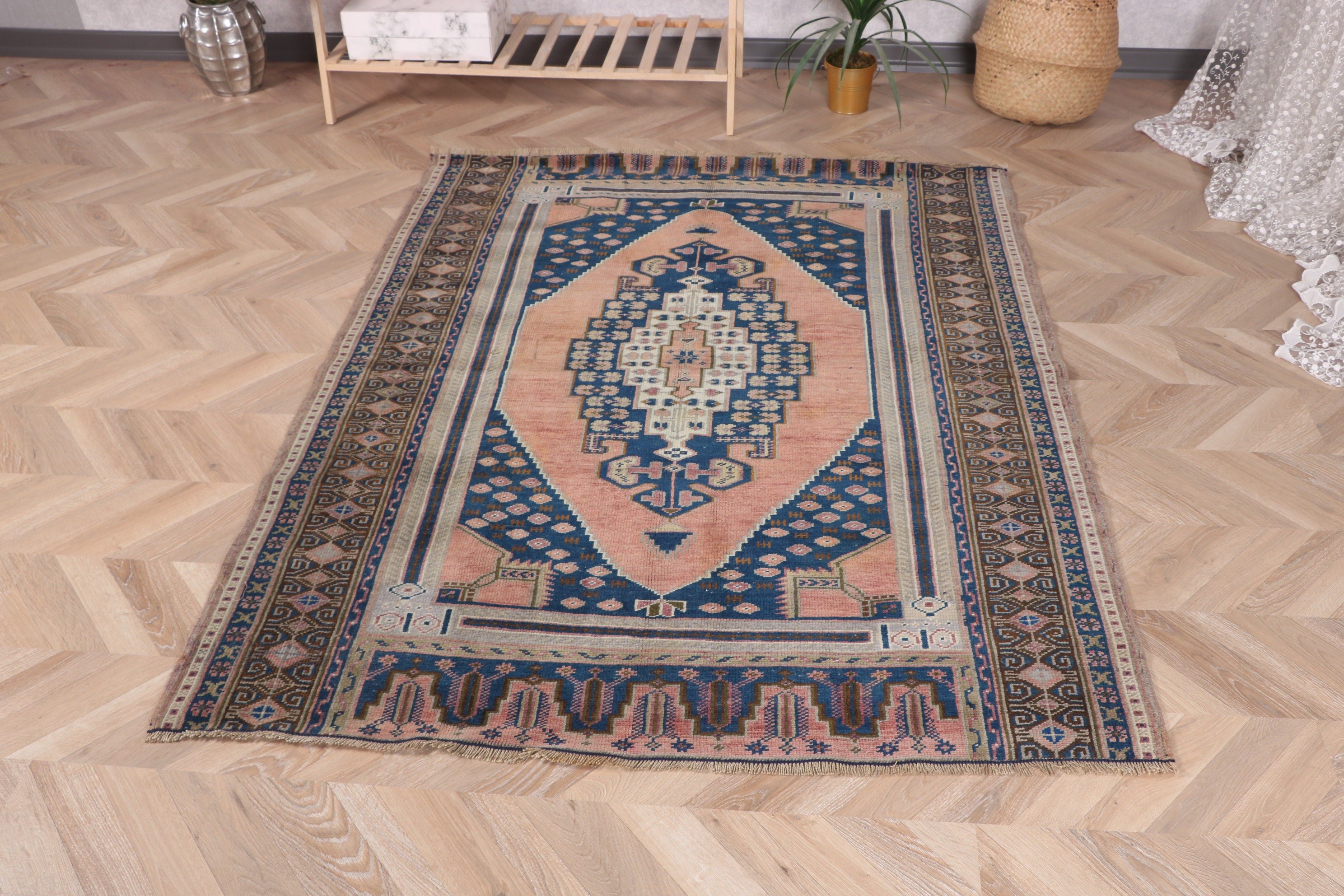 Türk Halısı, Vintage Halılar, 4.3x5.5 ft Aksan Halıları, Modern Halı, Geometrik Halılar, Kahverengi Modern Halı, Dekoratif Halı, Etnik Halı, Giriş Halısı