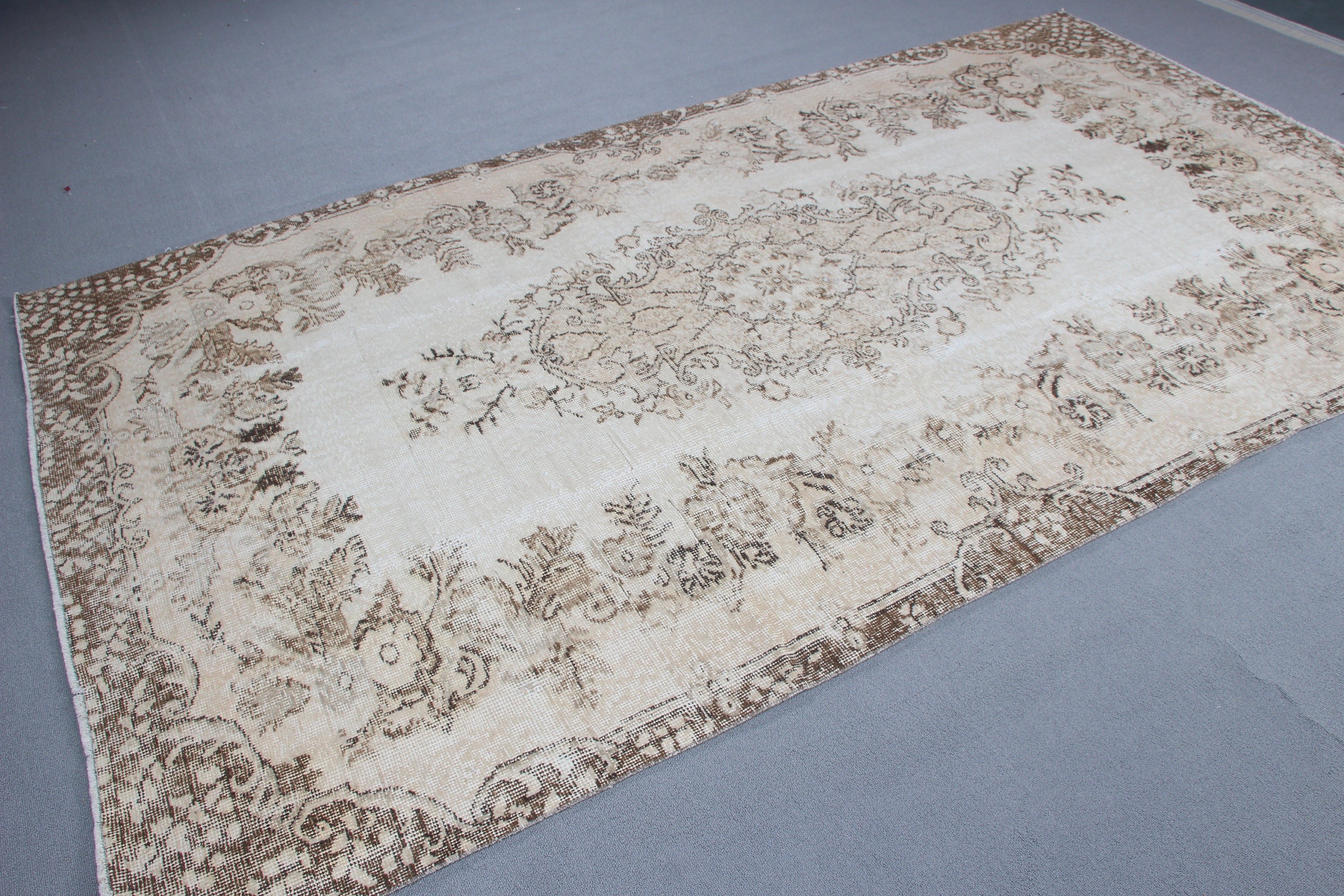 Living Room Rugs, Vintage Rugs, Office Rugs, Beige Oushak Rug, Salon Rug, Luxury Rugs, Turkish Rug, 5.5x9.7 ft Large Rug