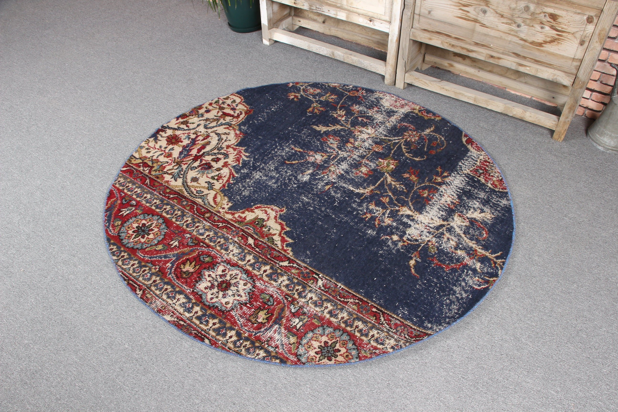 Havalı Halı, Vintage Halılar, Türk Halısı, Ofis Halısı, Çocuk Odası Halısı, Açıklama Halıları, 4,9x4,7 ft Aksan Halıları, Mavi Ev Dekor Halısı, Dekoratif Halılar