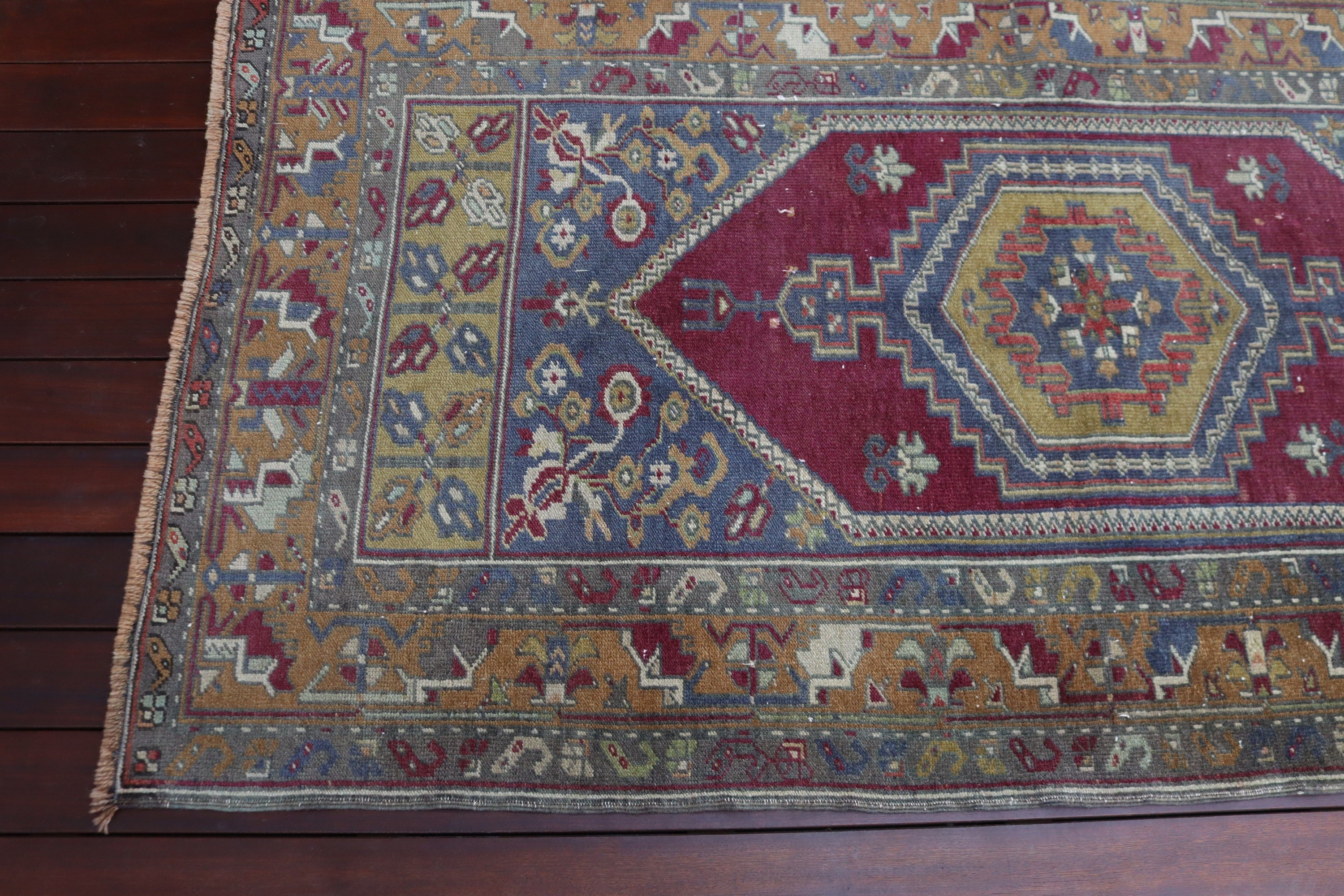 Türkiye Halıları, 3.3x6.2 ft Aksan Halıları, Dekoratif Halılar, Yeşil Soğuk Halı, Türk Halıları, Yatak Odası Halıları, Modern Halı, Vintage Halı, Lüks Halı