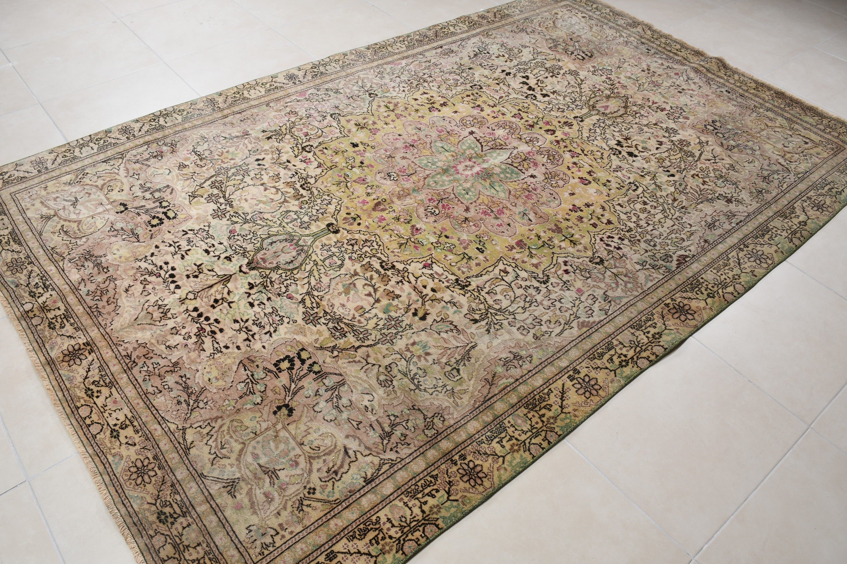 Oryantal Halı, Dekoratif Halı, Vintage Halı, Sarı Mutfak Halısı, 5.9x9.3 ft Büyük Halı, Türk Halısı, Salon Halısı, Oturma Odası Halısı, Anadolu Halısı