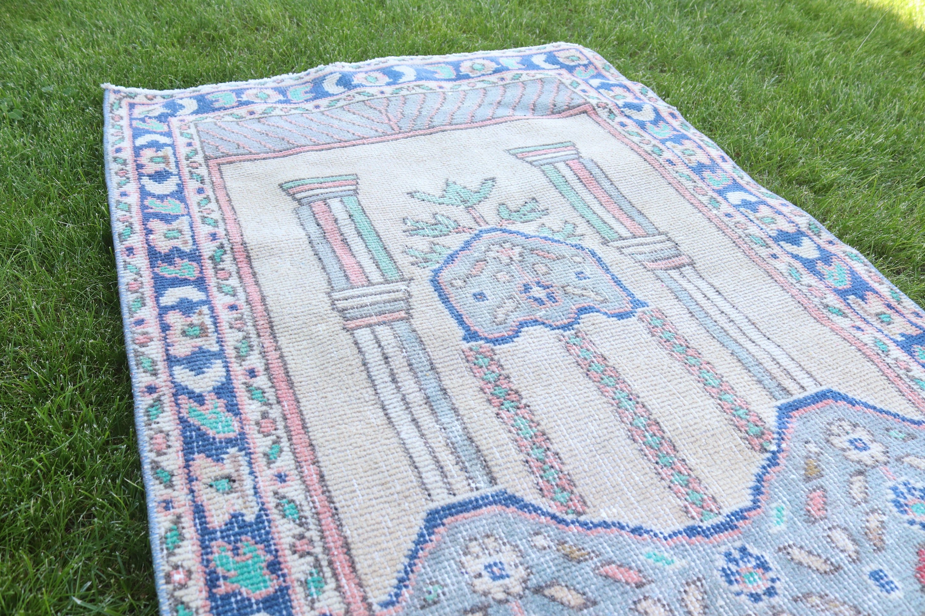 Vintage Halı, Duvara Asılı Halı, Kapı Paspası Halısı, 2.5x3.7 ft Küçük Halı, Geometrik Halı, Bej Oryantal Halılar, Türk Halısı, Anadolu Halıları