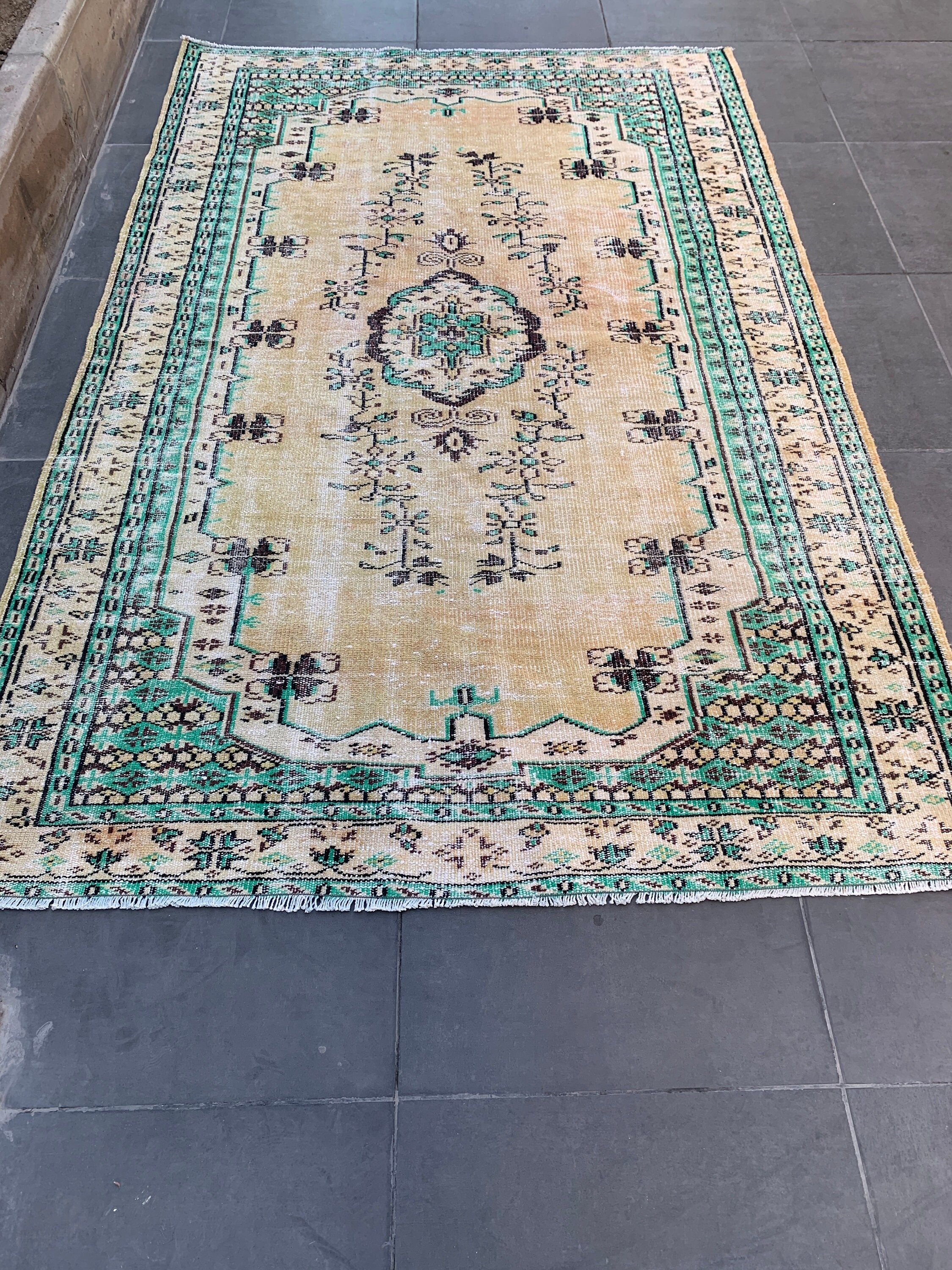 Turkish Rug, Moroccan Rug, Dining Room Rugs, Beige Oushak Rug, Salon Rugs, Cool Rug, 5.6x8.8 ft Large Rug, Vintage Rug, Custom Rugs