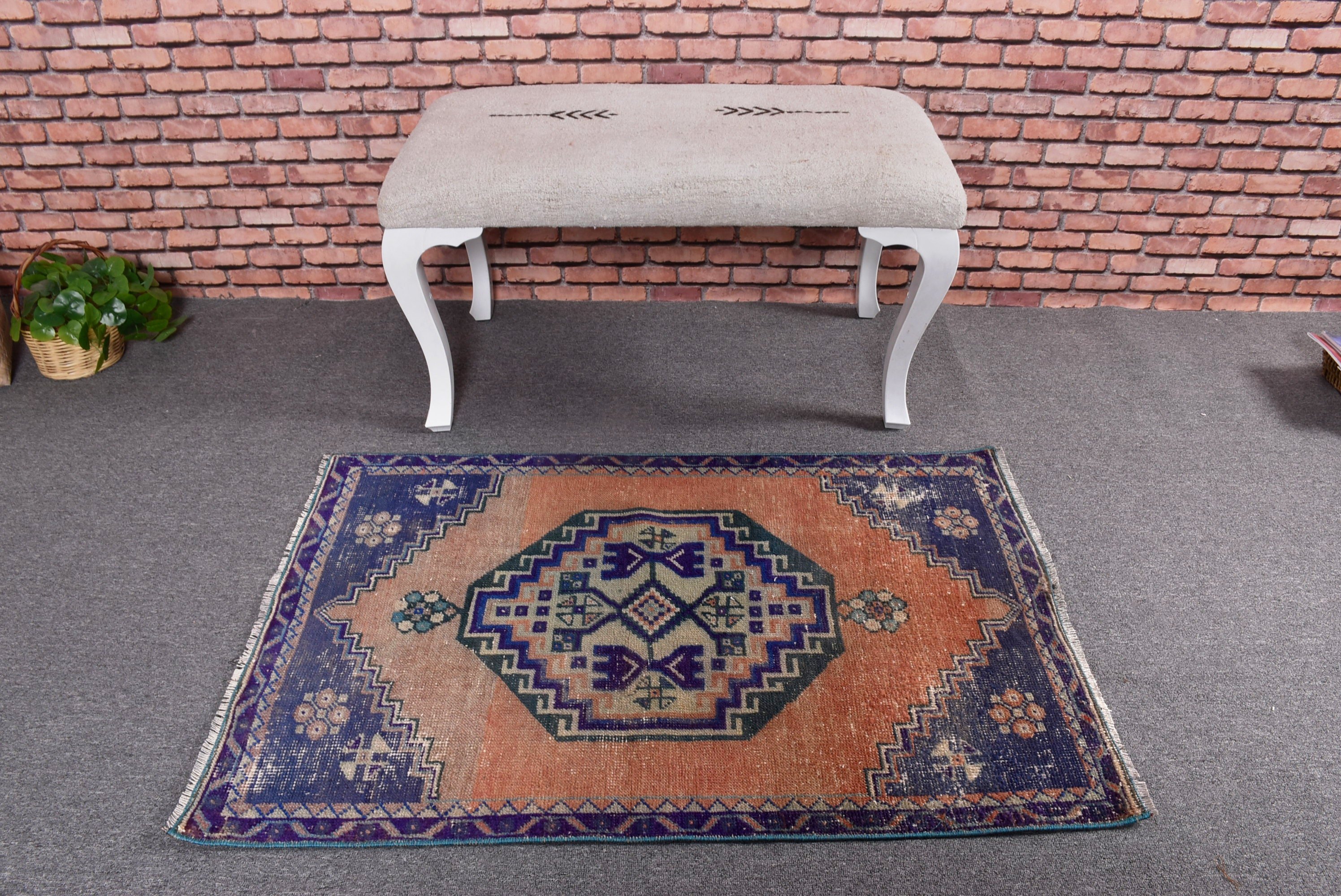 Vintage Halılar, Turuncu Anadolu Halıları, Lüks Halılar, Fas Halıları, Mutfak Halısı, Türk Halısı, Küçük Vintage Halılar, 2,4x3,7 ft Küçük Halı