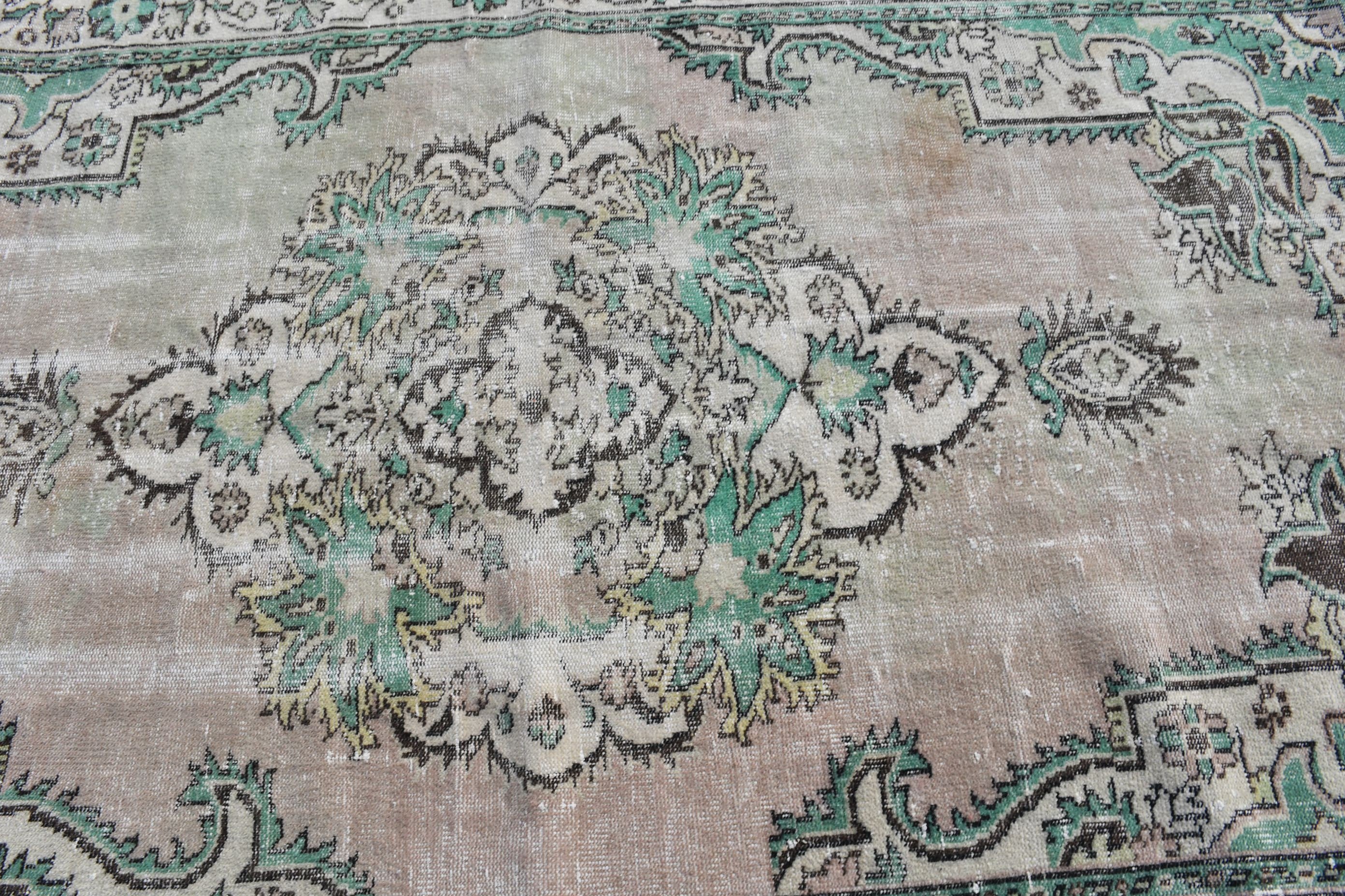 Salon Rug, Pale Rugs, Green Home Decor Rug, Living Room Rug, Turkish Rug, Vintage Rug, 5.4x9.5 ft Large Rug, Anatolian Rug, Antique Rug