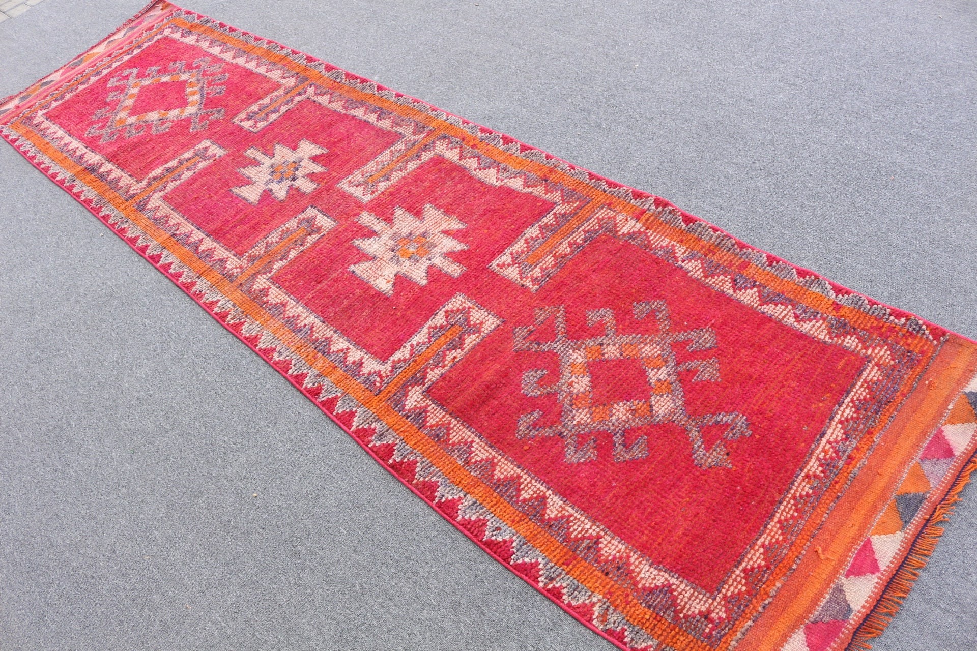 Turuncu Mutfak Halıları, Koridor Halısı, Vintage Halı, Eski Halı, Antika Halılar, Türk Halısı, Koridor Halıları, 2.8x10.5 ft Yolluk Halıları, Yatak Odası Halısı