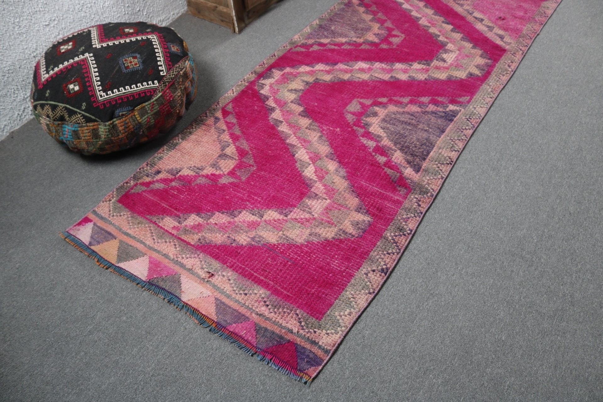 Geometrik Halı, 3.3x11.7 ft Yolluk Halı, Anadolu Halısı, Pembe Fas Halısı, Koridor Halısı, Vintage Halı, Uzun Yolluk Halısı, Türk Halısı, Yer Halısı