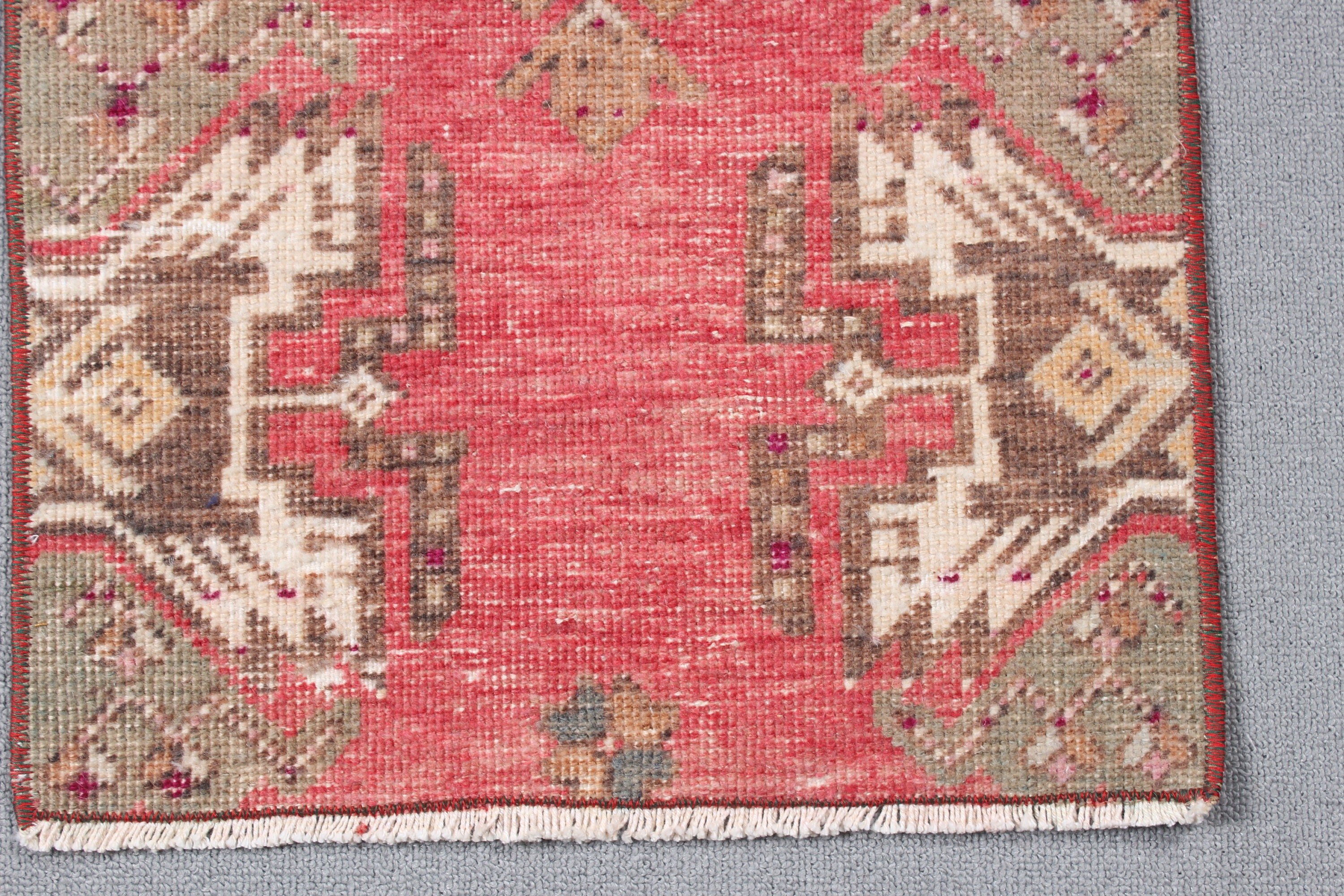 Vintage Rug, 1.4x3 ft Small Rug, Turkish Rug, Luxury Rugs, Rugs for Small Area, Anatolian Rugs, Red Kitchen Rugs, Bath Rug, Car Mat Rug