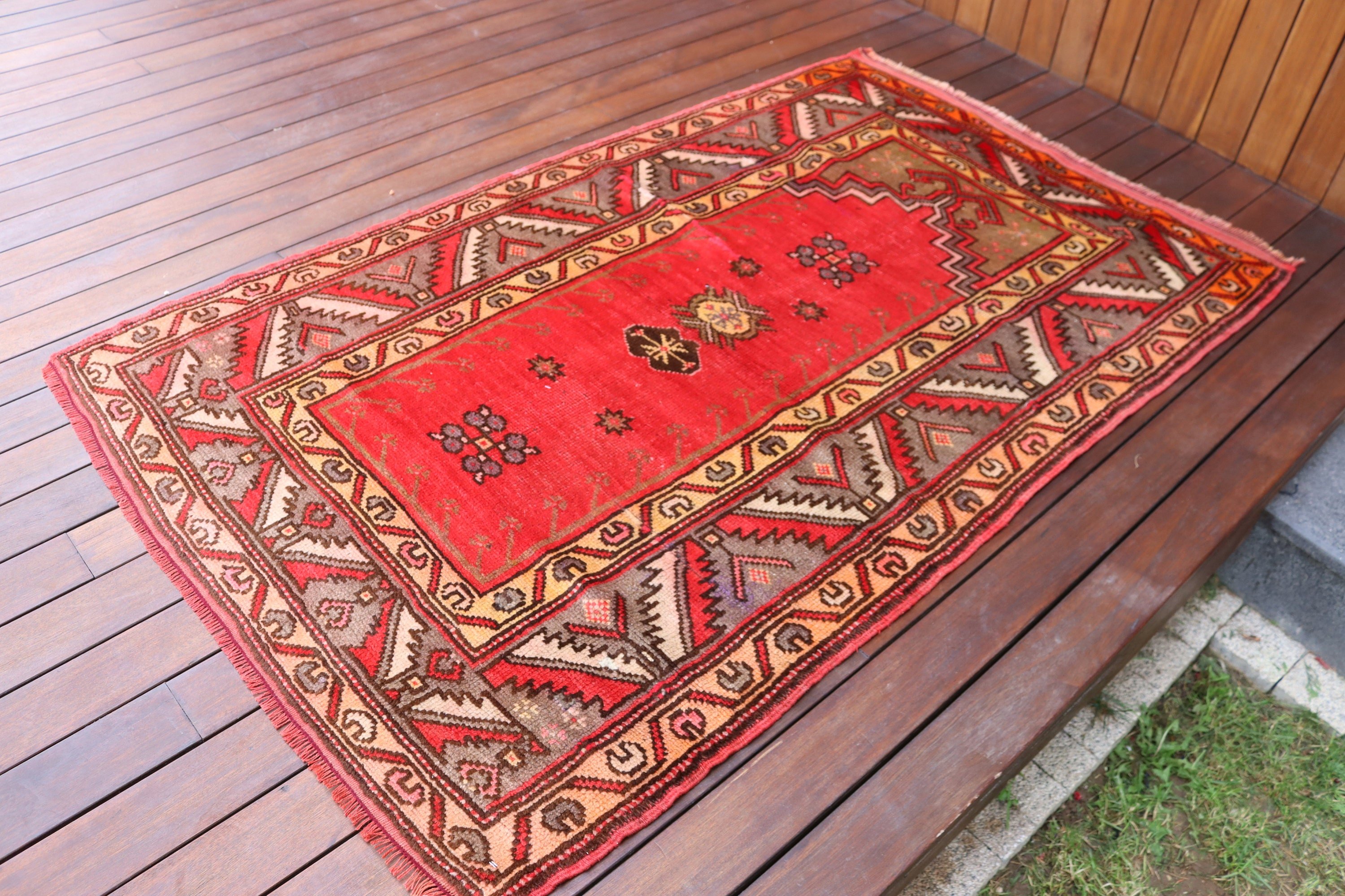 Turkish Rug, 3.5x5.7 ft Accent Rugs, Red Oriental Rugs, Decorative Rug, Vintage Rugs, Home Decor Rug, Boho Accent Rug, Bedroom Rugs