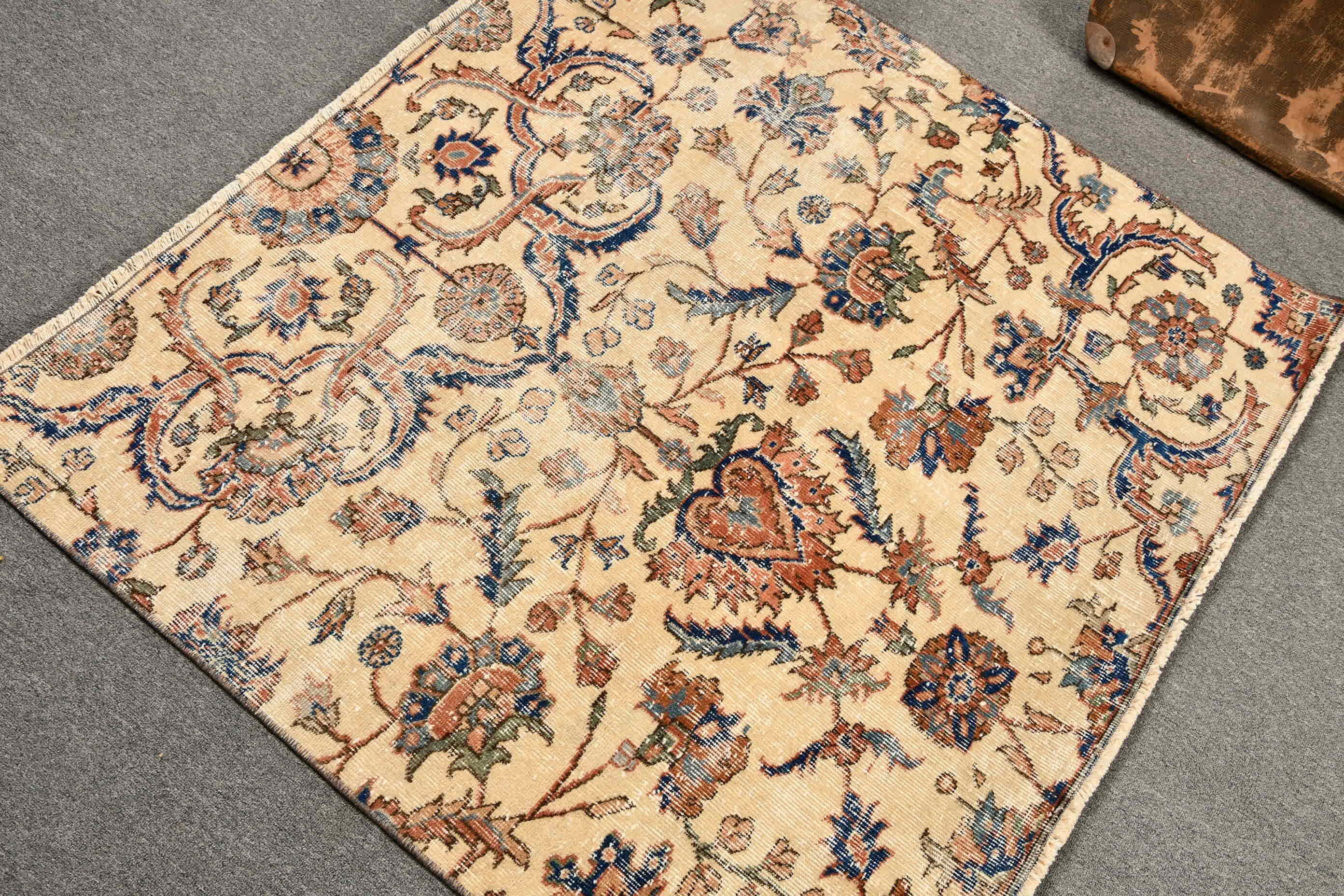 4.4x4.2 ft Accent Rugs, Rugs for Entry, Kitchen Rug, Beige Moroccan Rug, Oushak Rug, Turkish Rugs, Entry Rug, Vintage Rugs, Oriental Rugs