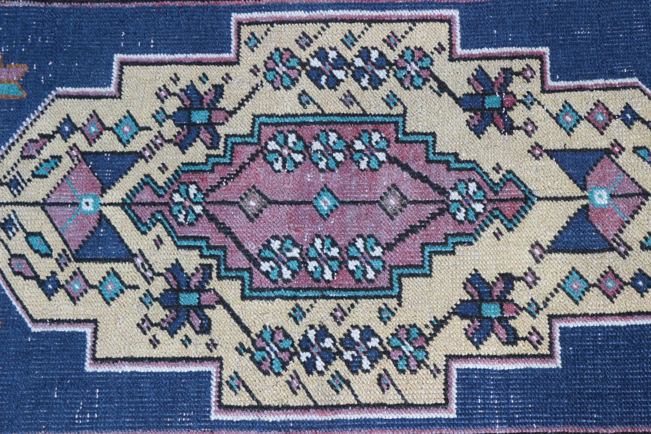 Vintage Rug, Bright Rug, Turkish Rug, Home Decor Rug, Anatolian Rugs, Bedroom Rugs, 1.6x3 ft Small Rug, Blue Oriental Rug, Wall Hanging Rug