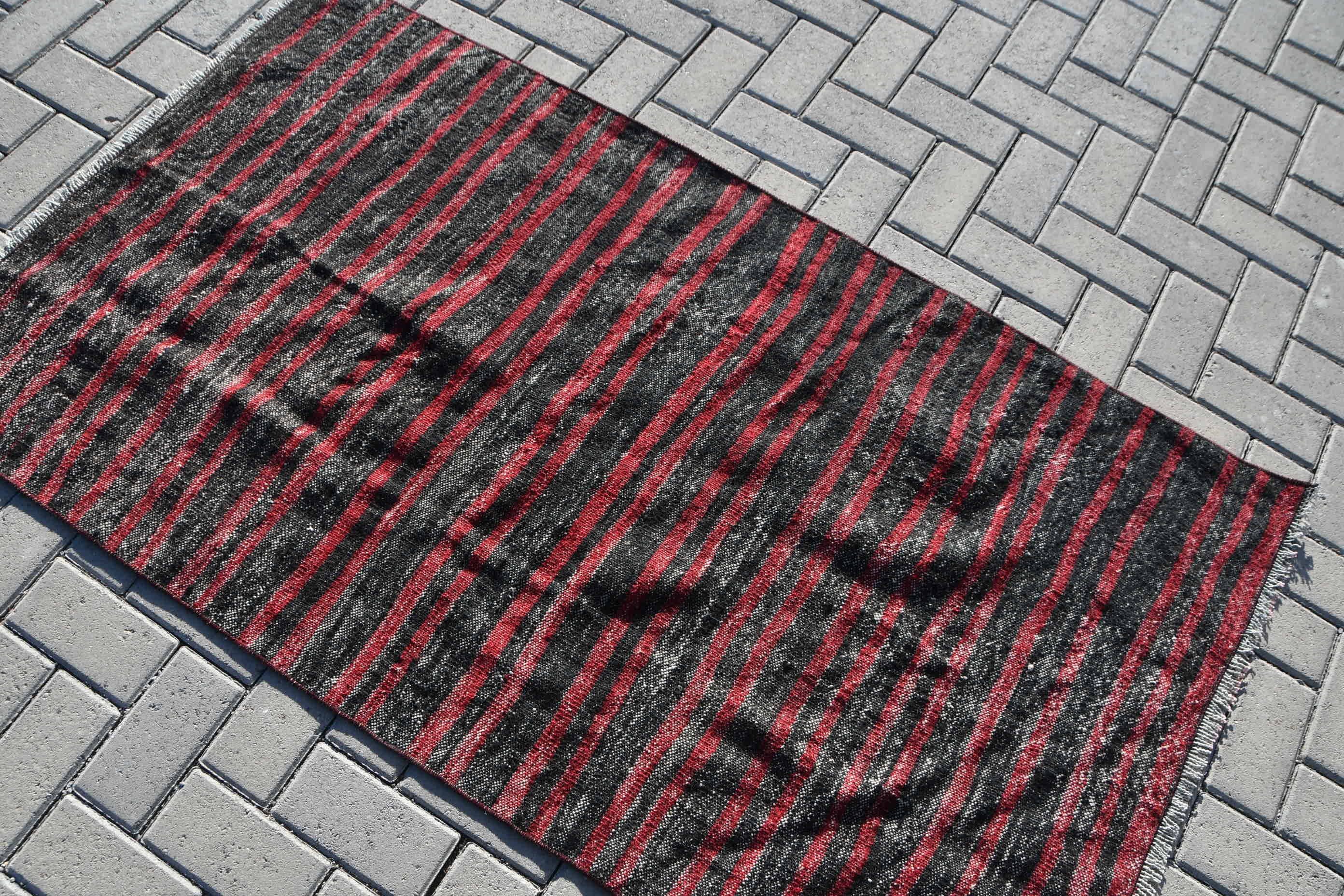 Giriş Halıları, Çocuk Halısı, Vintage Halı, Kilim, Oryantal Halılar, Özel Halı, Türk Halıları, Anadolu Halısı, 3,1x5,4 ft Accent Halı, Siyah Yün Halılar