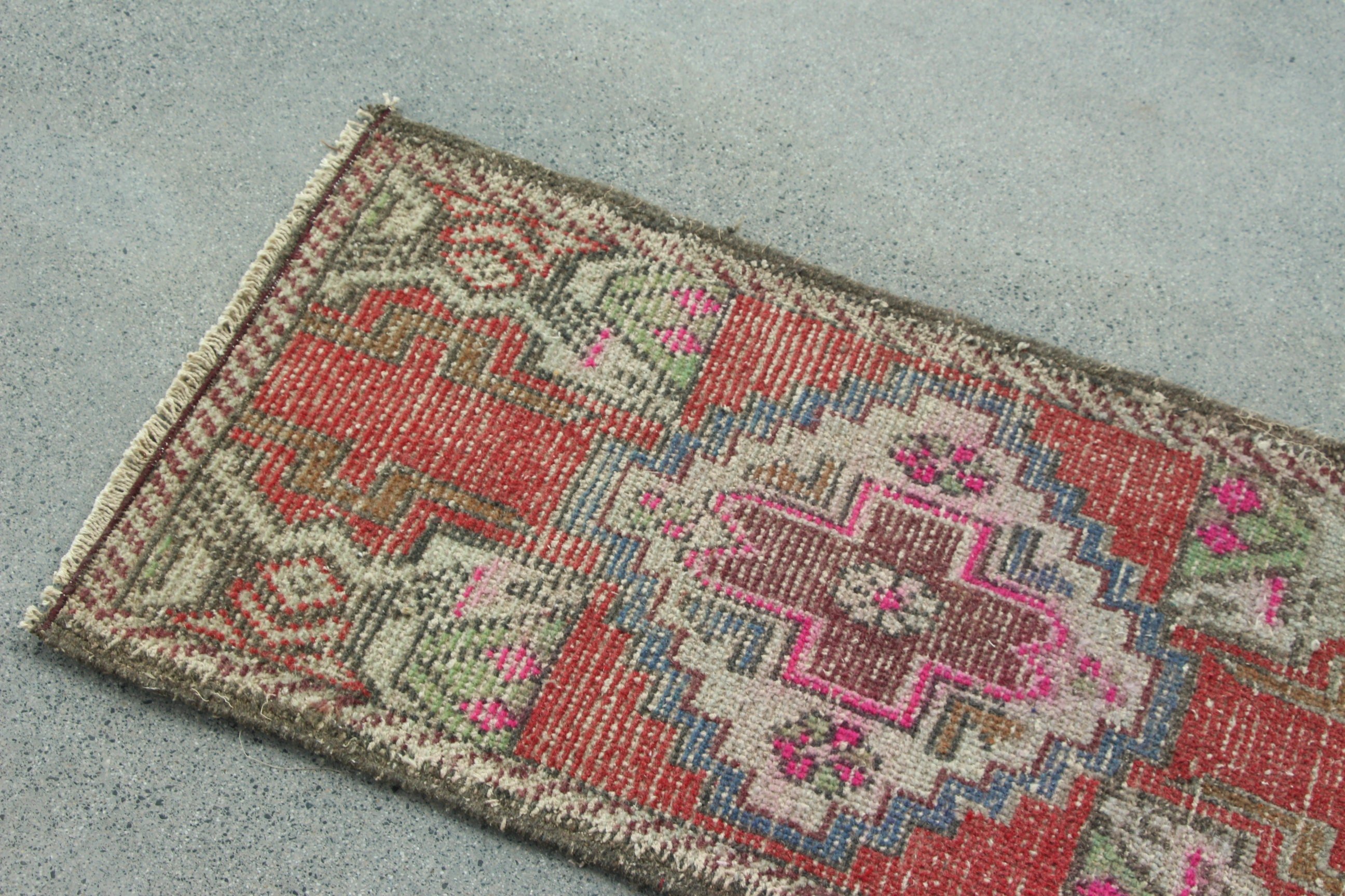 Entry Rug, Neutral Rug, Rugs for Bathroom, 1.5x3 ft Small Rug, Nursery Rug, Red Boho Rug, Turkey Rugs, Oushak Rug, Vintage Rug, Turkish Rug