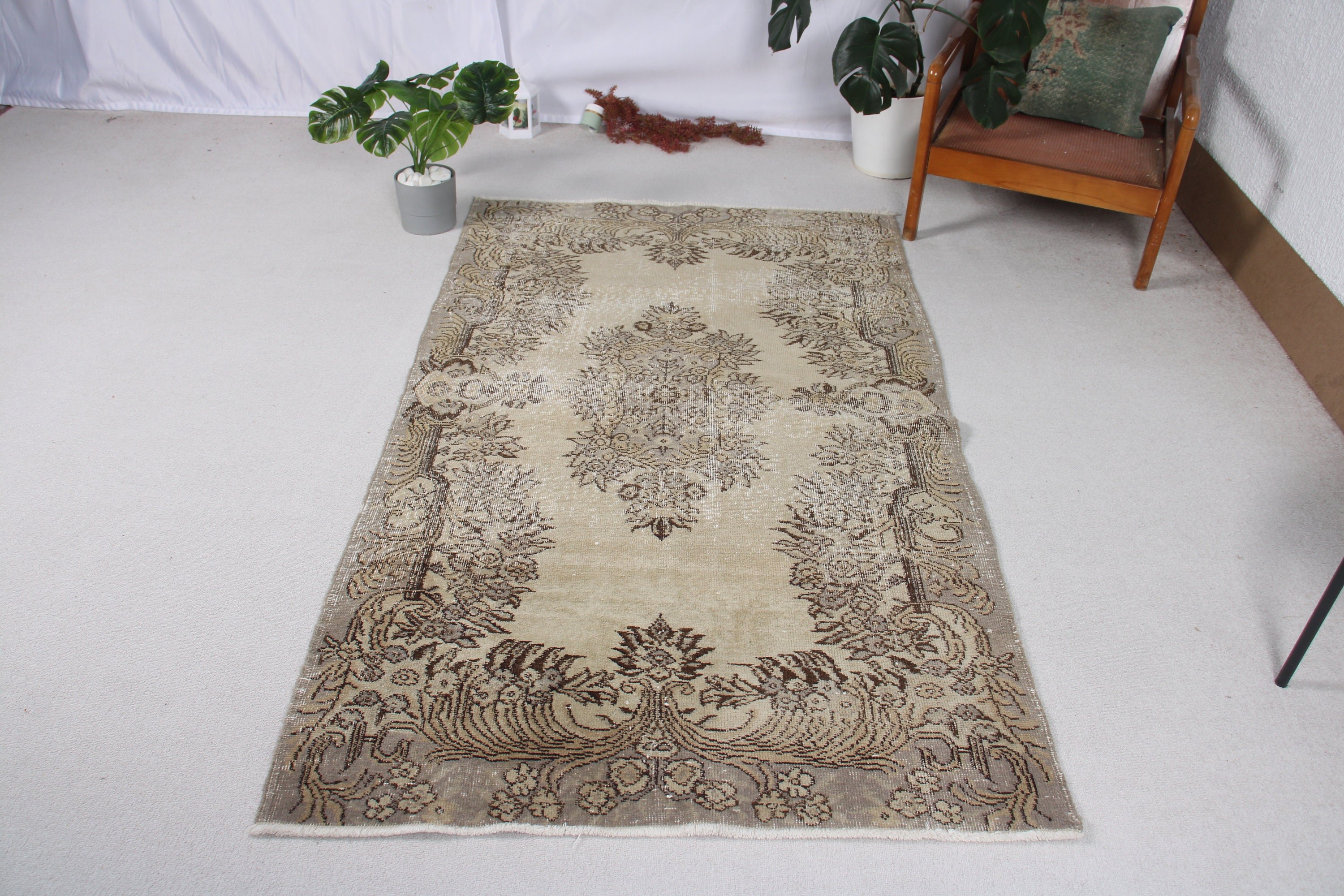 Turkish Rug, Boho Area Rugs, Rugs for Indoor, Floor Rugs, Oushak Rug, Beige Luxury Rugs, Vintage Rug, Antique Rugs, 3.8x6.7 ft Area Rug