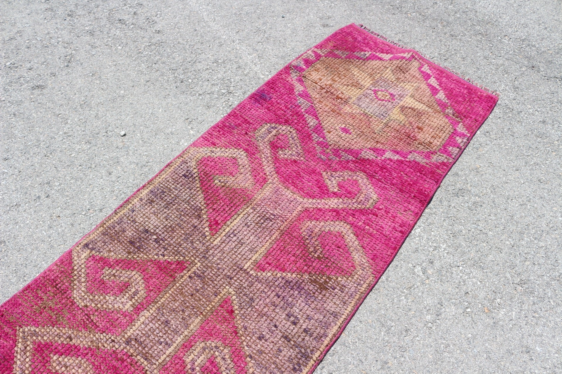 Runner Halıları, Vintage Halı, 2.6x9.7 ft Runner Halısı, Oushak Halısı, Türk Halıları, Merdiven Halısı, Antika Halı, Pembe Oushak Halıları, Koridor Halısı