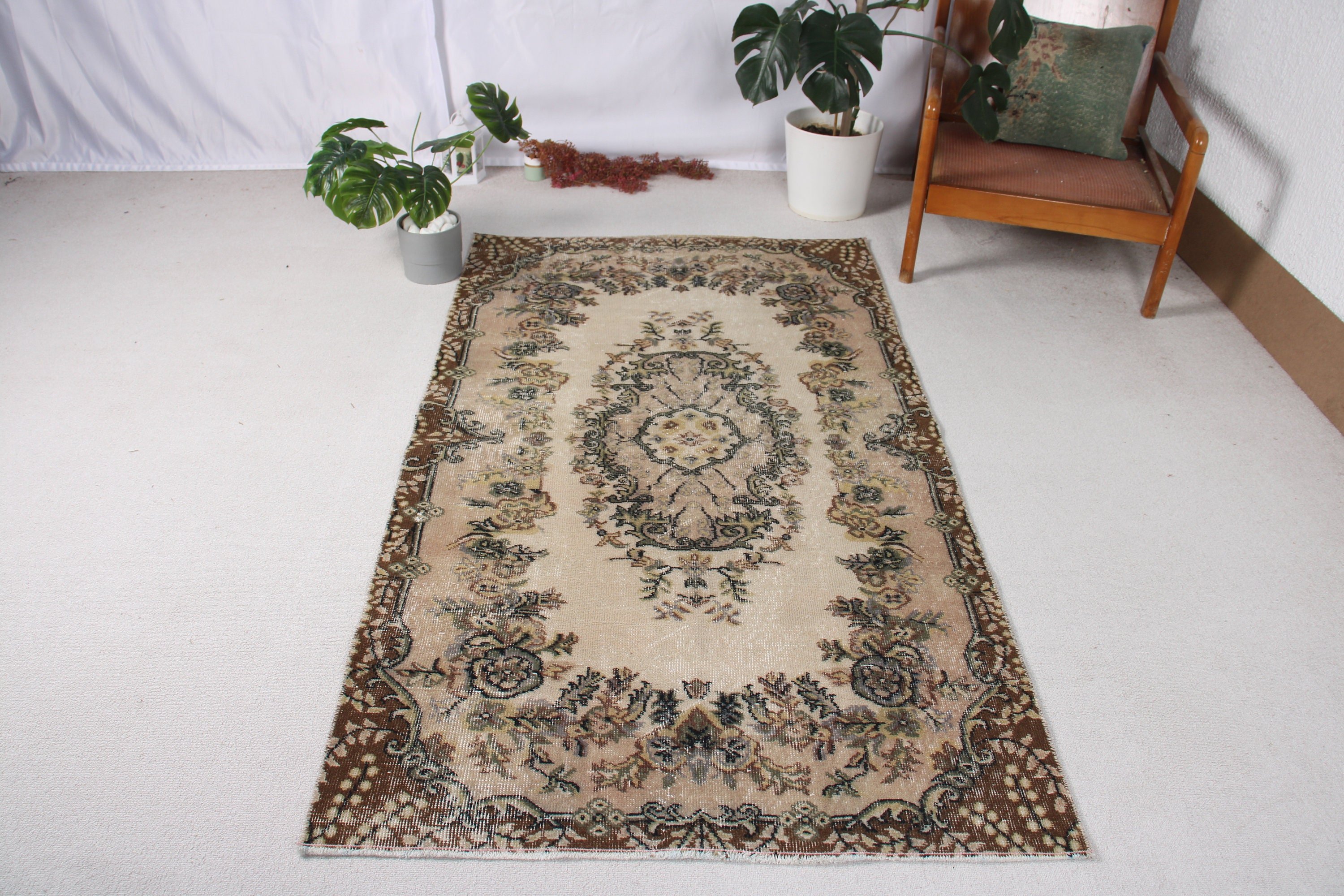 Turkish Rug, Neutral Rugs, Floor Rug, Bedroom Rugs, Rugs for Kitchen, Beige Antique Rug, 3.6x6.4 ft Accent Rugs, Vintage Rugs, Modern Rug