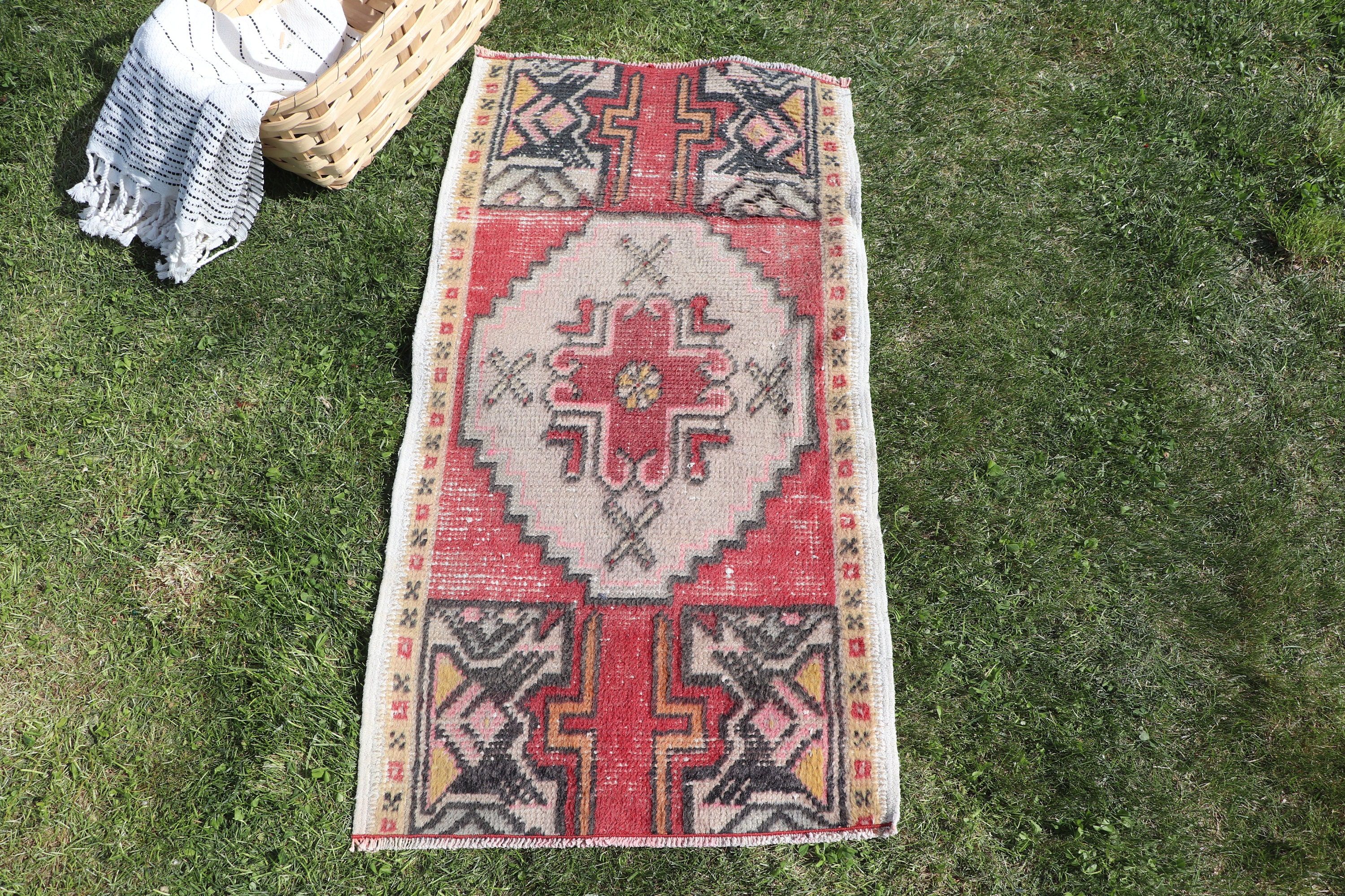 Statement Rugs, Turkish Rugs, Cool Rugs, Red Cool Rug, Rugs for Nursery, 1.6x3 ft Small Rug, Car Mat Rug, Kitchen Rugs, Vintage Rugs