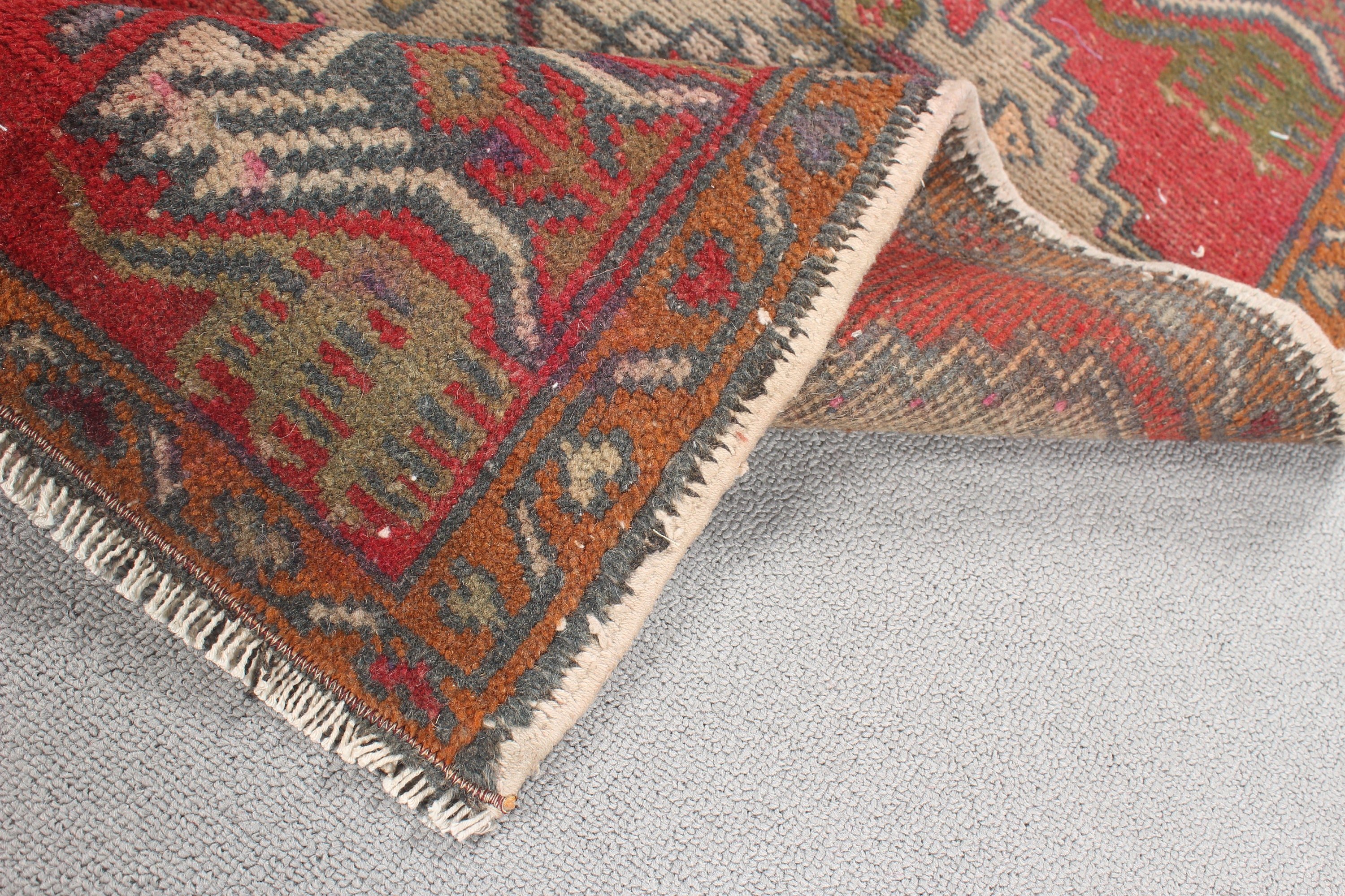 Kırmızı El Dokuma Halılar, 1.8x3.3 ft Küçük Halı, Ev Dekorasyonu Halıları, Mutfak Halısı, Açıklama Halısı, Vintage Halılar, Banyo Halıları, Etnik Halı, Türk Halısı