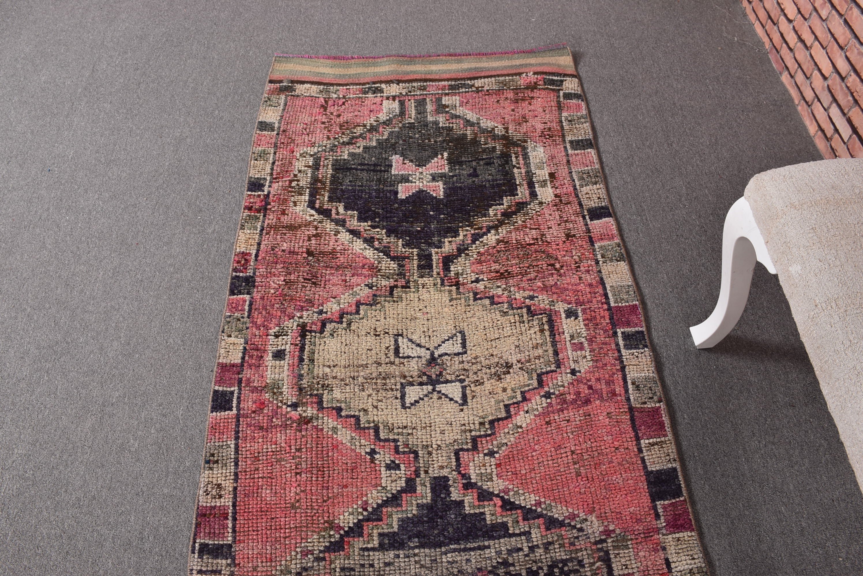 Red Anatolian Rug, Vintage Rugs, Hallway Rugs, Turkish Rug, Tribal Rug, Corridor Rugs, Oriental Rug, 2.8x10.4 ft Runner Rugs, Statement Rug