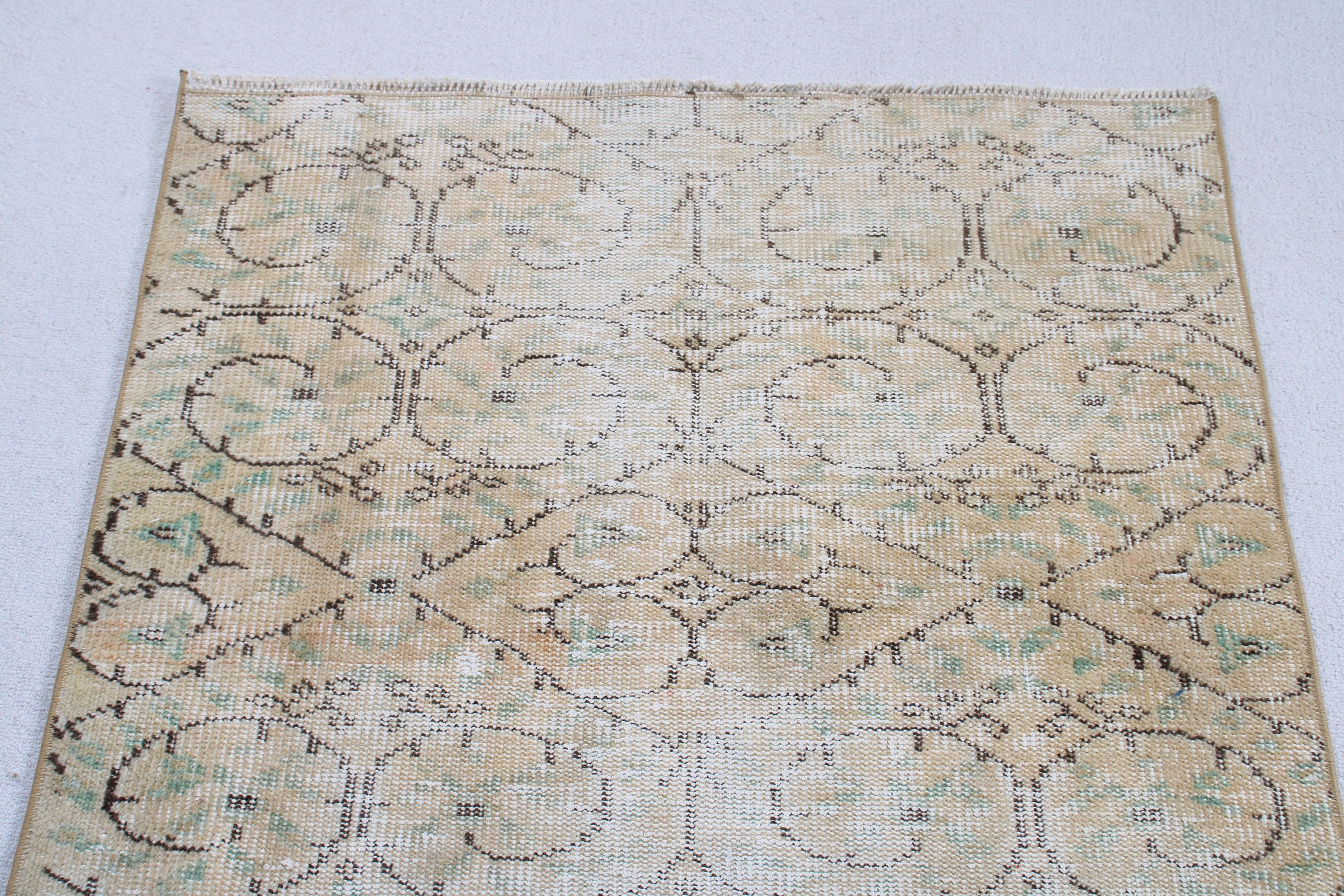 Vintage Rug, Oriental Rugs, Turkish Rugs, Nursery Rugs, Beige Moroccan Rugs, Decorative Rug, Antique Rug, 3.1x6.2 ft Accent Rug, Boho Rugs