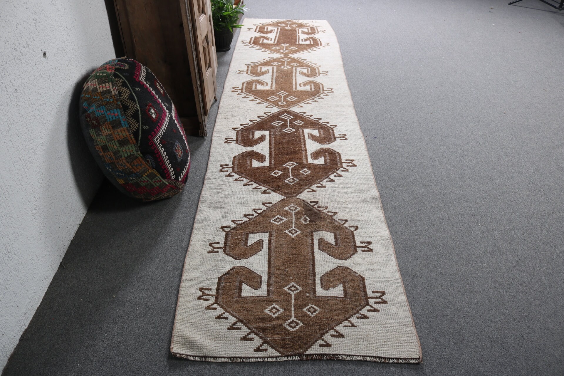 2.7x11.5 ft Yolluk Halıları, Mutfak Halıları, Boho Halısı, Bej Havalı Halılar, Türk Halıları, Uzun Yolluk Halısı, Bildiri Halısı, Vintage Halı