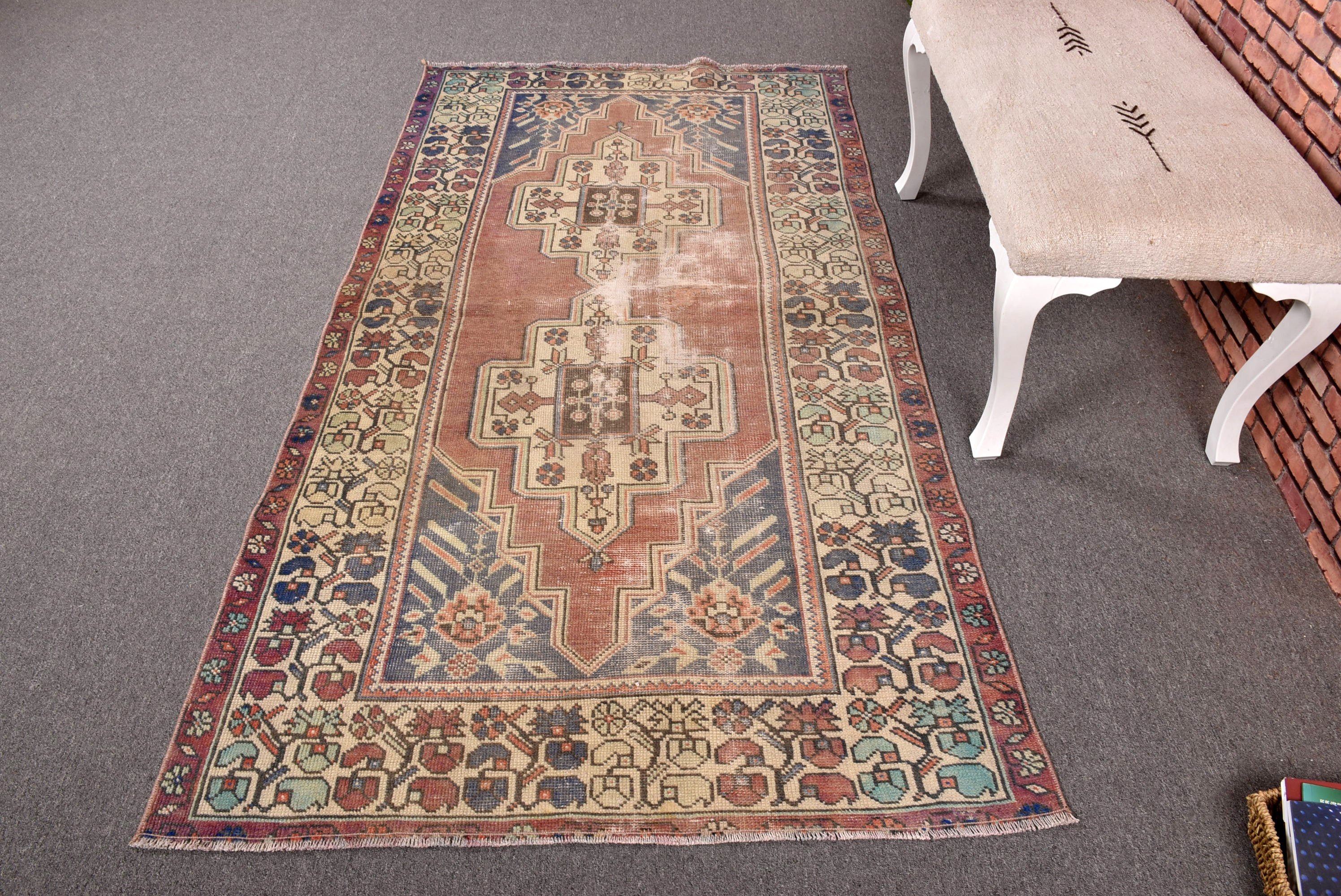 Türk Halıları, Vintage Halı, Anadolu Halıları, Çocuk Halıları, 3,8x7 ft Alan Halısı, Oushak Alan Halıları, Dış Mekan Halısı, Yatak Odası Halıları, Kırmızı Yün Halılar