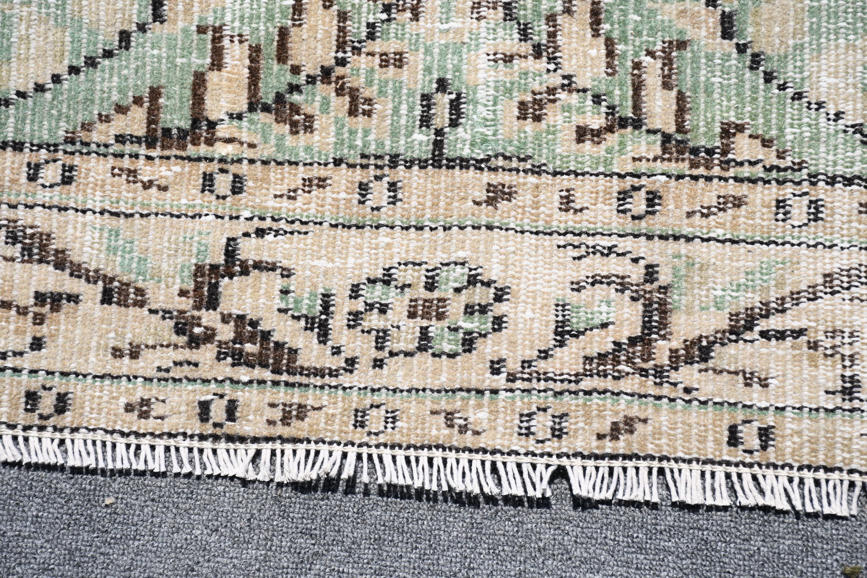 Vintage Rugs, Oriental Rugs, Home Decor Rugs, Turkish Rugs, Salon Rug, Green Anatolian Rug, 5.5x8.7 ft Large Rugs, Dining Room Rugs