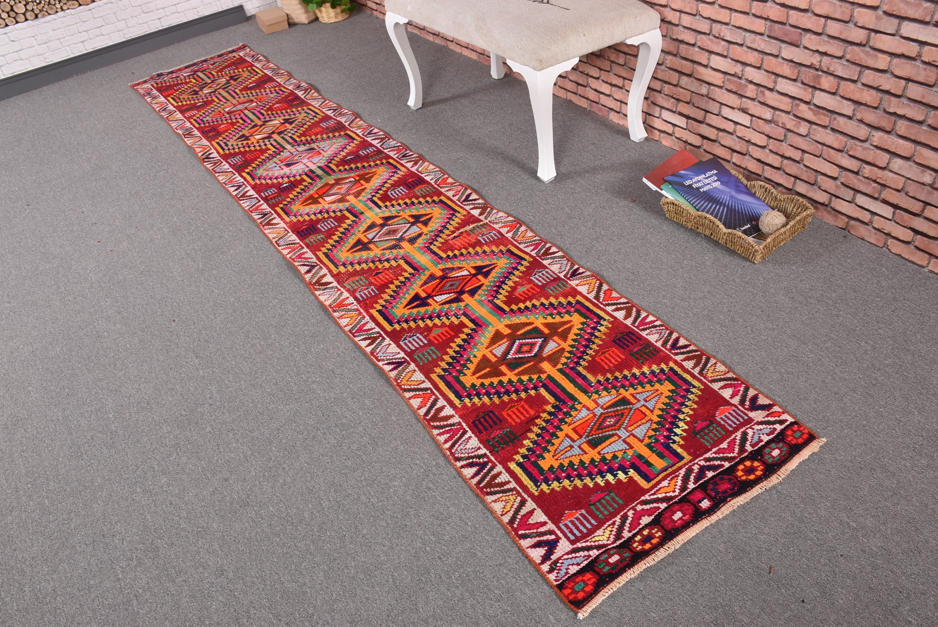 2.1x11.3 ft Runner Halıları, Türk Halısı, Vintage Halılar, Boho Halıları, Mutfak Halıları, Ev Dekorasyonu Halıları, Kırmızı Anadolu Halıları, Vintage Runner Halıları