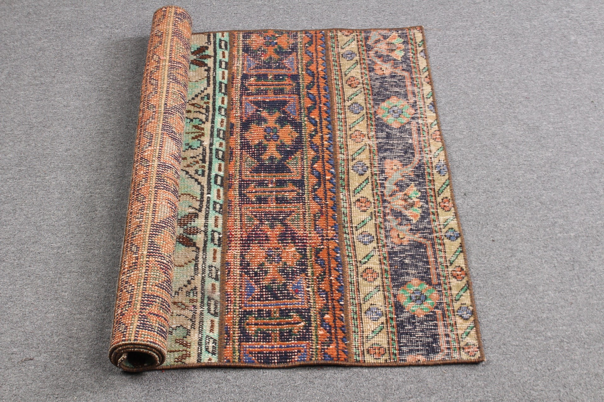 2,9x4,3 ft Küçük Halılar, Vintage Halı, Eskitilmiş Halı, Mavi Fas Halıları, Oushak Halısı, Türk Halısı, Banyo Halıları, Ev Dekorasyonu Halısı, Giriş Halısı