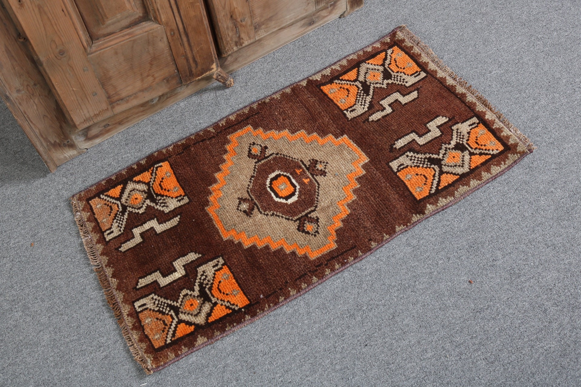 Vintage Rug, Bedroom Rug, Turkish Rug, Brown Moroccan Rugs, Exotic Rugs, Floor Rug, Car Mat Rug, 1.5x3 ft Small Rug, Wall Hanging Rug