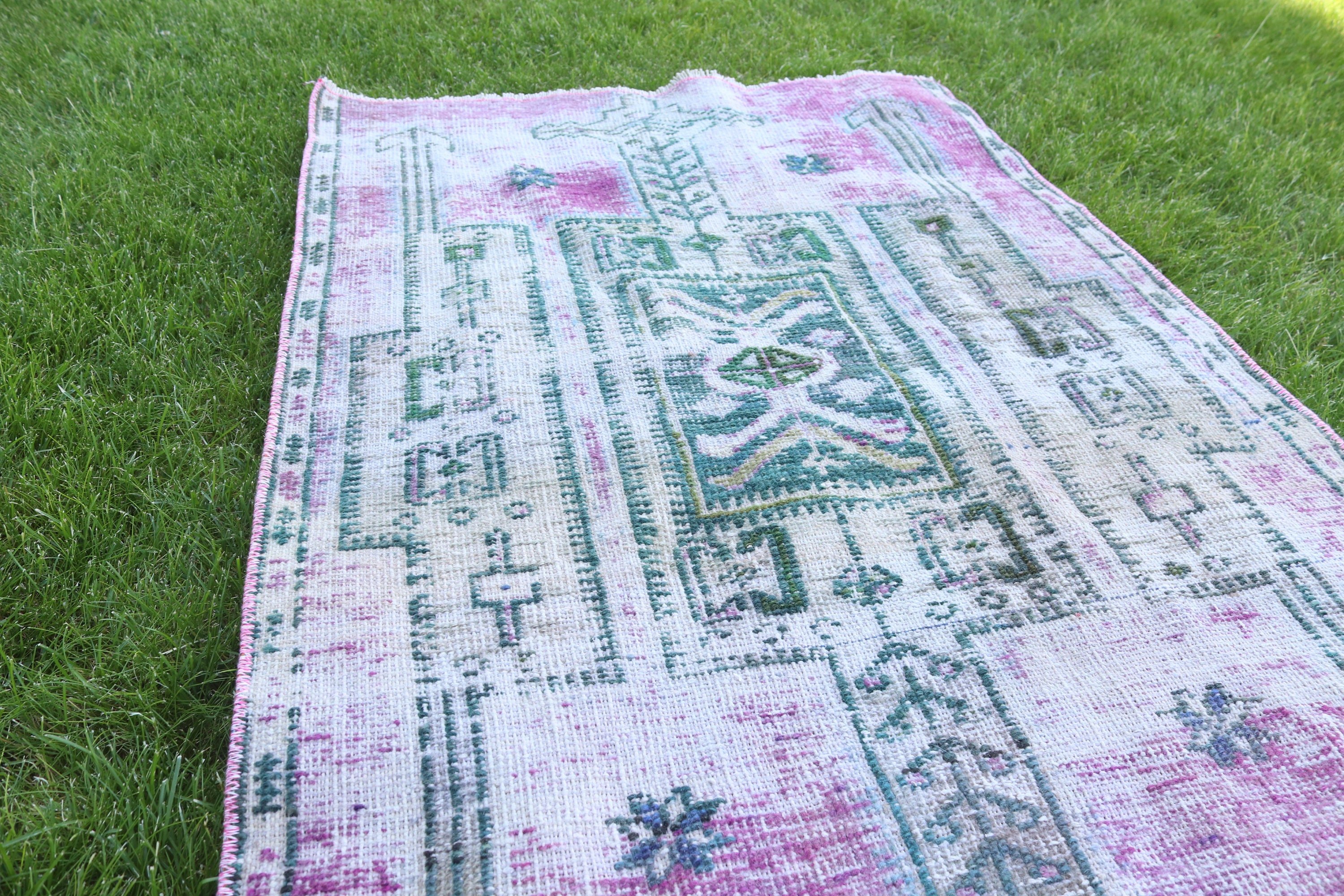 Small Vintage Rug, 2.4x3.8 ft Small Rug, Vintage Rugs, Neutral Rug, Small Area Rugs, Turkish Rug, Moroccan Rugs, Purple Modern Rugs