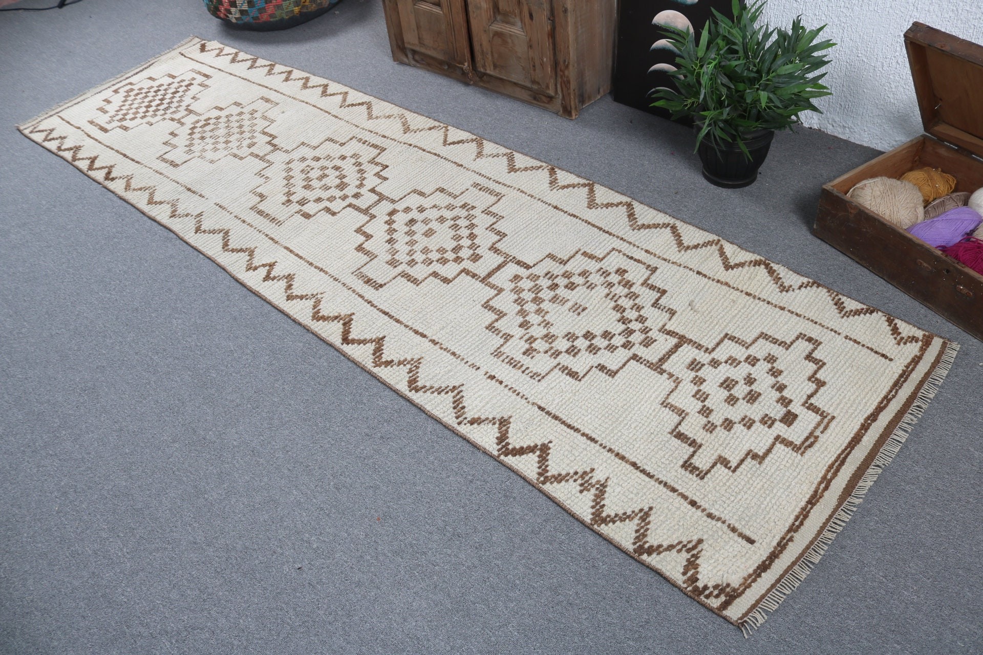 2.9x10.3 ft Runner Halı, Türk Halıları, Mutfak Halıları, Vintage Halılar, Bohem Halı, Bej El Dokuma Halılar, Boho Halılar, Oushak Halılar, El Dokuma Halı