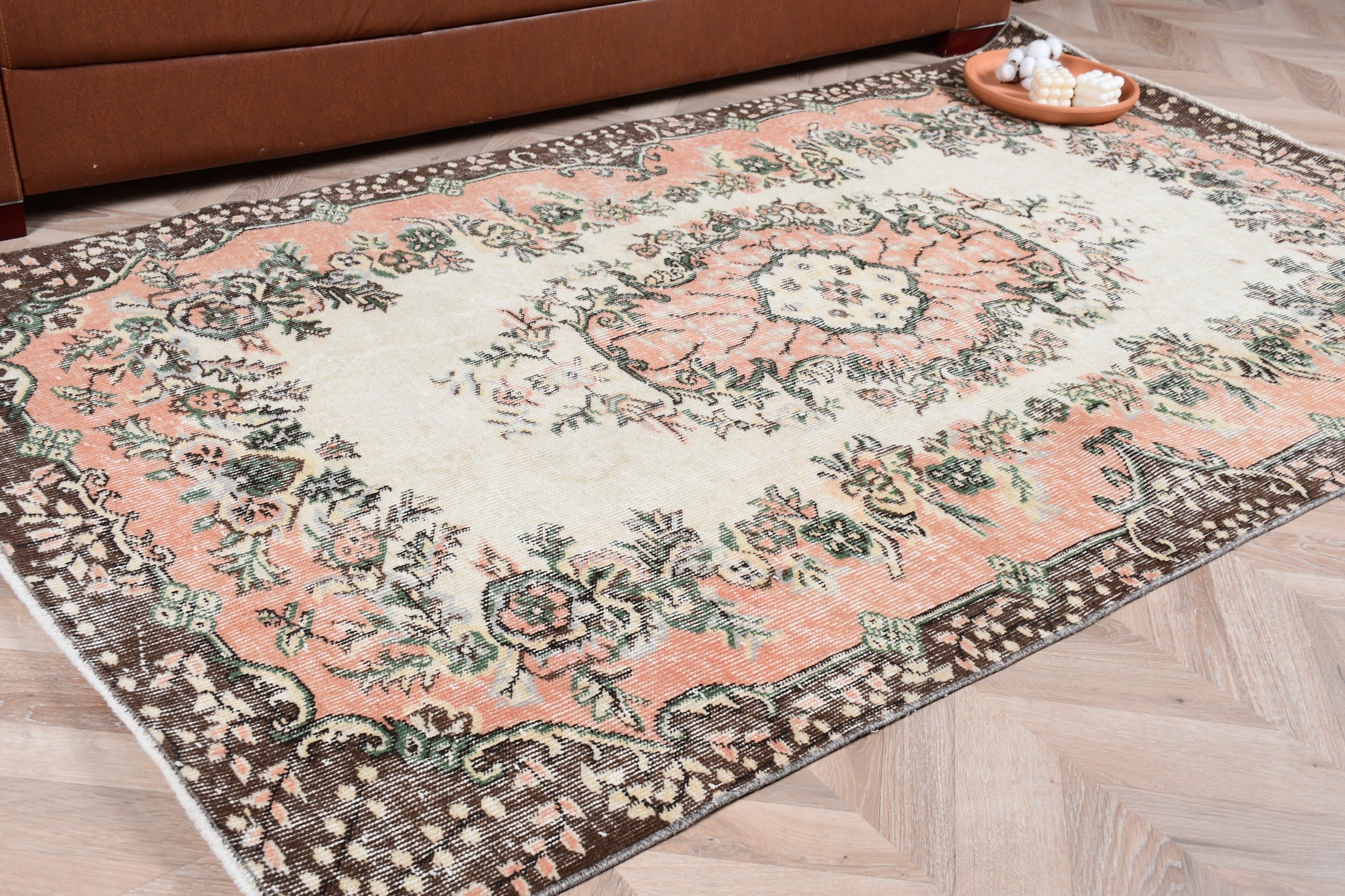 Nursery Rugs, Antique Rugs, Vintage Rug, Rugs for Living Room, Turkish Rugs, Beige Wool Rug, 4x6.8 ft Area Rug, Wool Rug, Bedroom Rug