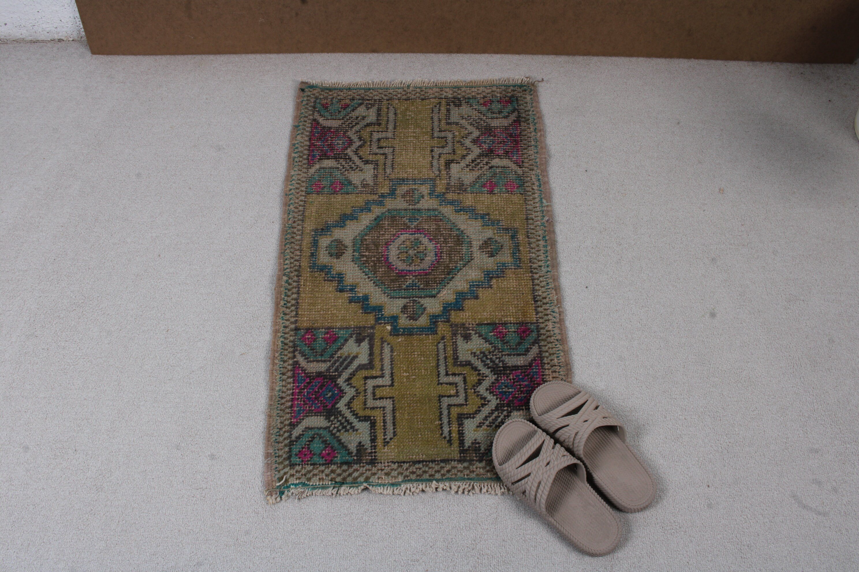 Wall Hanging Rug, 1.6x2.8 ft Small Rug, Green Neutral Rugs, Turkish Rugs, Oriental Rug, Vintage Rugs, Boho Rug, Geometric Rug, Bathroom Rug