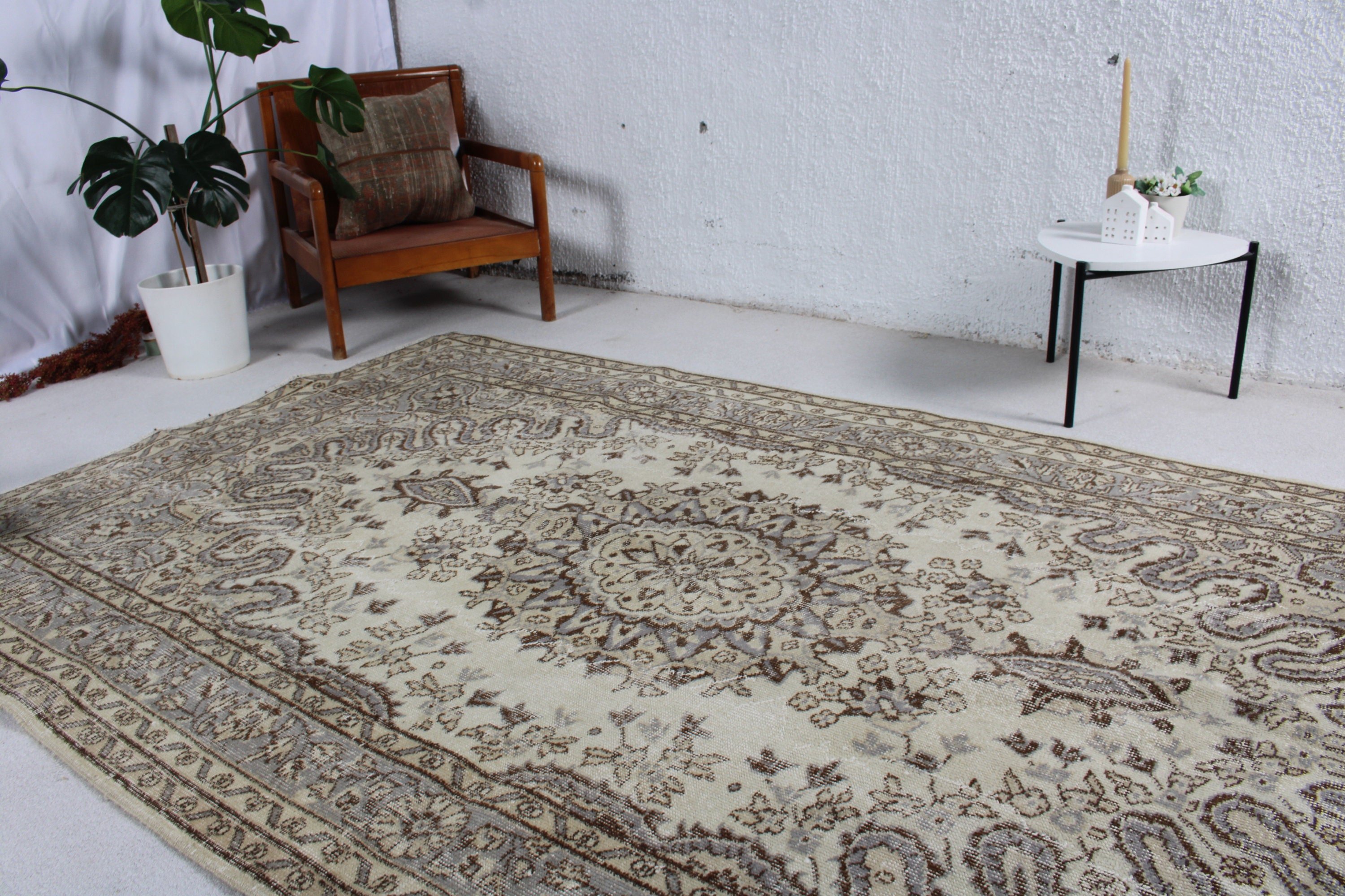 Bedroom Rug, 5.6x9.6 ft Large Rug, Turkish Rugs, Oriental Rug, Vintage Rug, Beige Kitchen Rugs, Luxury Rug, Large Vintage Rug, Outdoor Rug