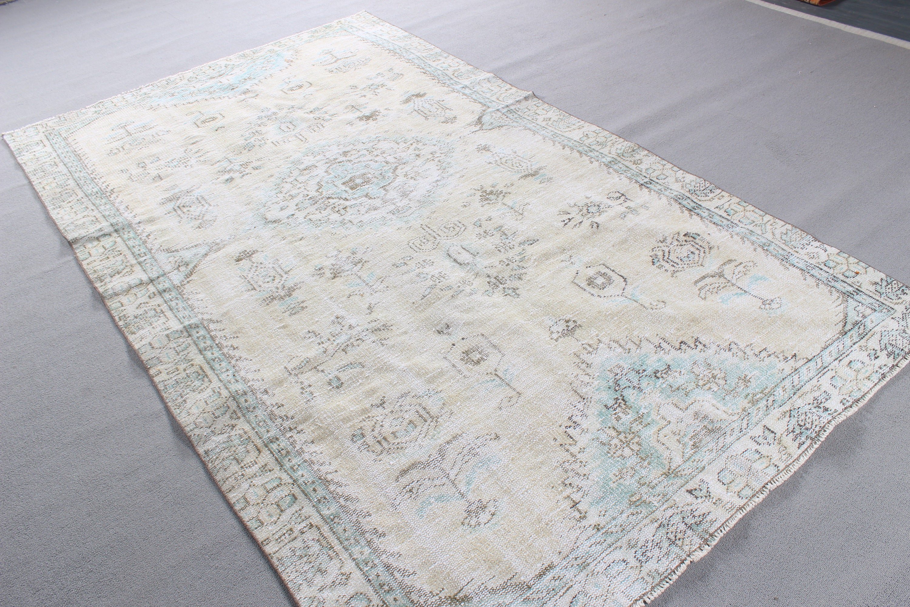 Modern Halı, Yatak Odası Halısı, 5.3x9 ft Büyük Halı, Türk Halısı, Büyük Oushak Halısı, Açıklama Halıları, Bej Düz Dokuma Halılar, Vintage Halılar, Havalı Halı