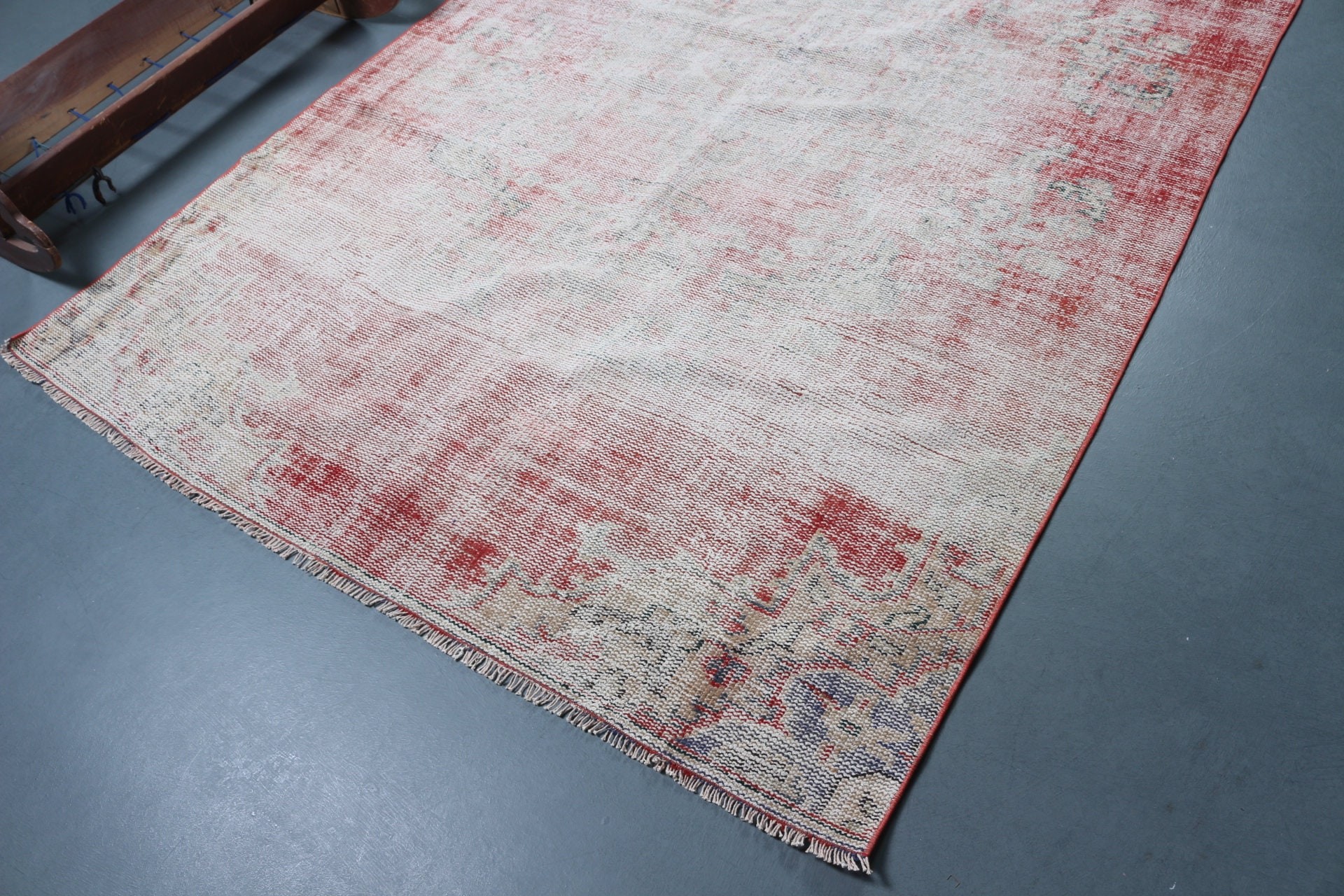 Turkish Rug, Dining Room Rugs, Oriental Rug, Pale Rug, Living Room Rugs, Red Oriental Rugs, Vintage Rugs, 5.6x9 ft Large Rugs