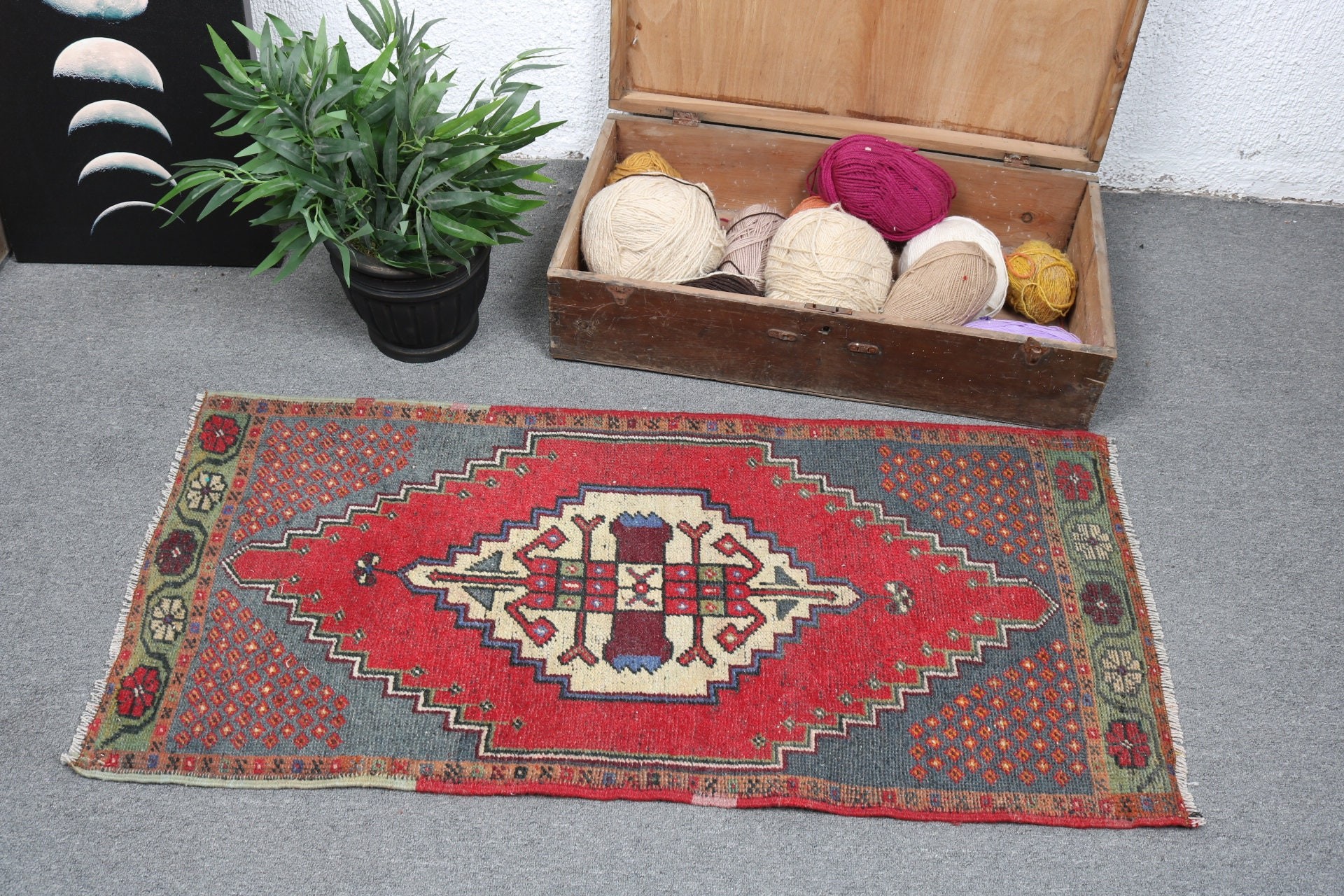 Vintage Rug, Neutral Rugs, Red Bedroom Rug, Turkish Rugs, 1.9x3.9 ft Small Rugs, Rugs for Bathroom, Small Boho Rug