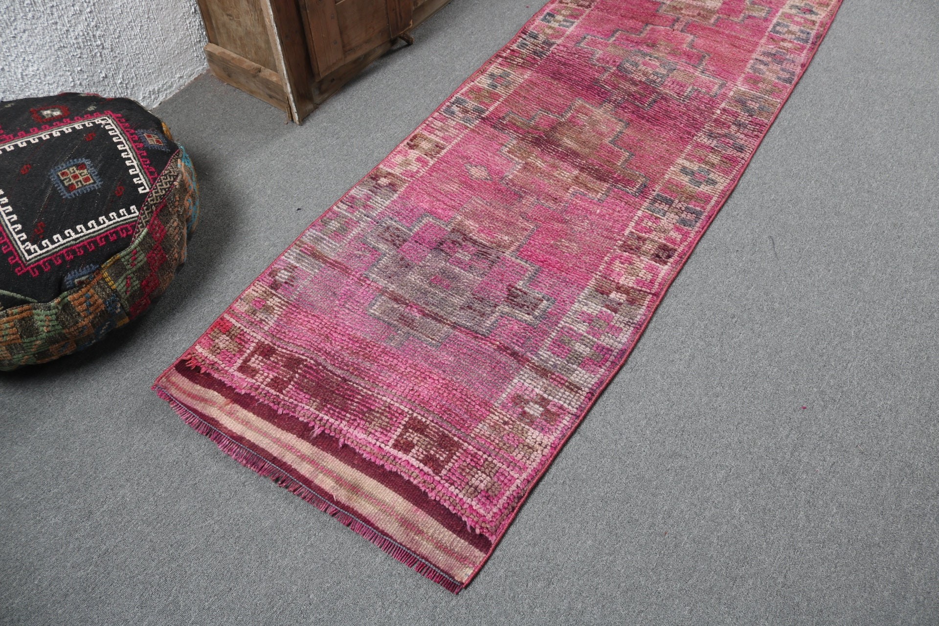 Beni Ourain Runner Rugs, Statement Rugs, Pink Geometric Rug, Turkish Rug, Corridor Rugs, Vintage Rug, 2.4x9.9 ft Runner Rugs, Cool Rug