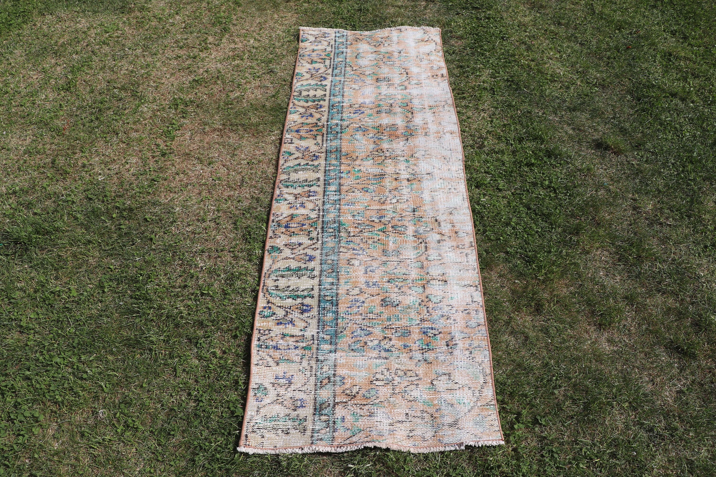 Vintage Runner Halıları, Mutfak Halıları, Vintage Halılar, Türk Halıları, Düz Dokuma Halı, 1.8x5.4 ft Runner Halısı, Geometrik Halılar, Kahverengi Yün Halılar