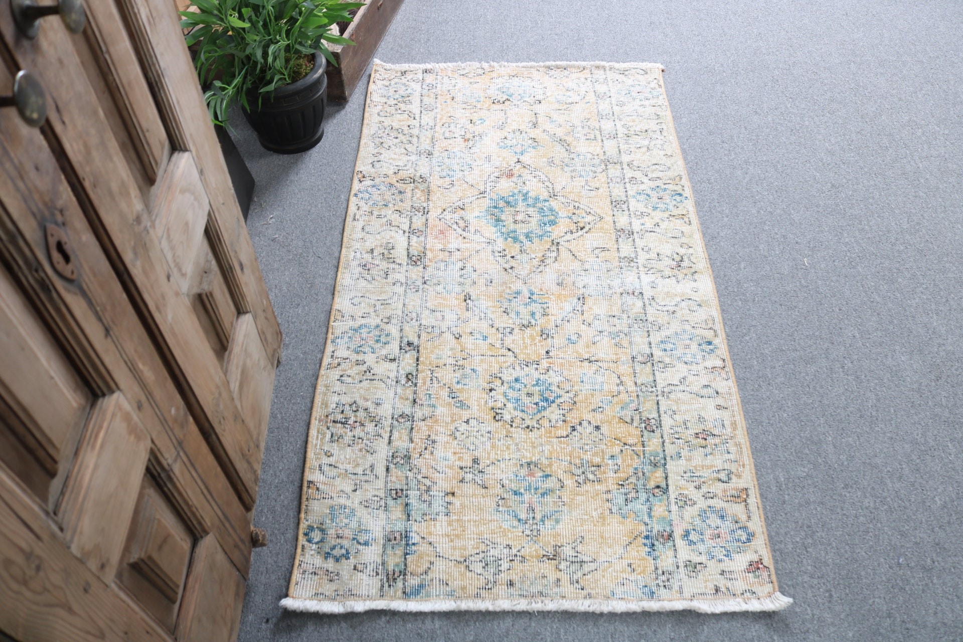 2.5x4.6 ft Small Rug, Luxury Rug, Floor Rug, Bathroom Rugs, Small Boho Rug, Yellow Cool Rug, Turkish Rug, Vintage Rugs, Bath Mat Boho Rug