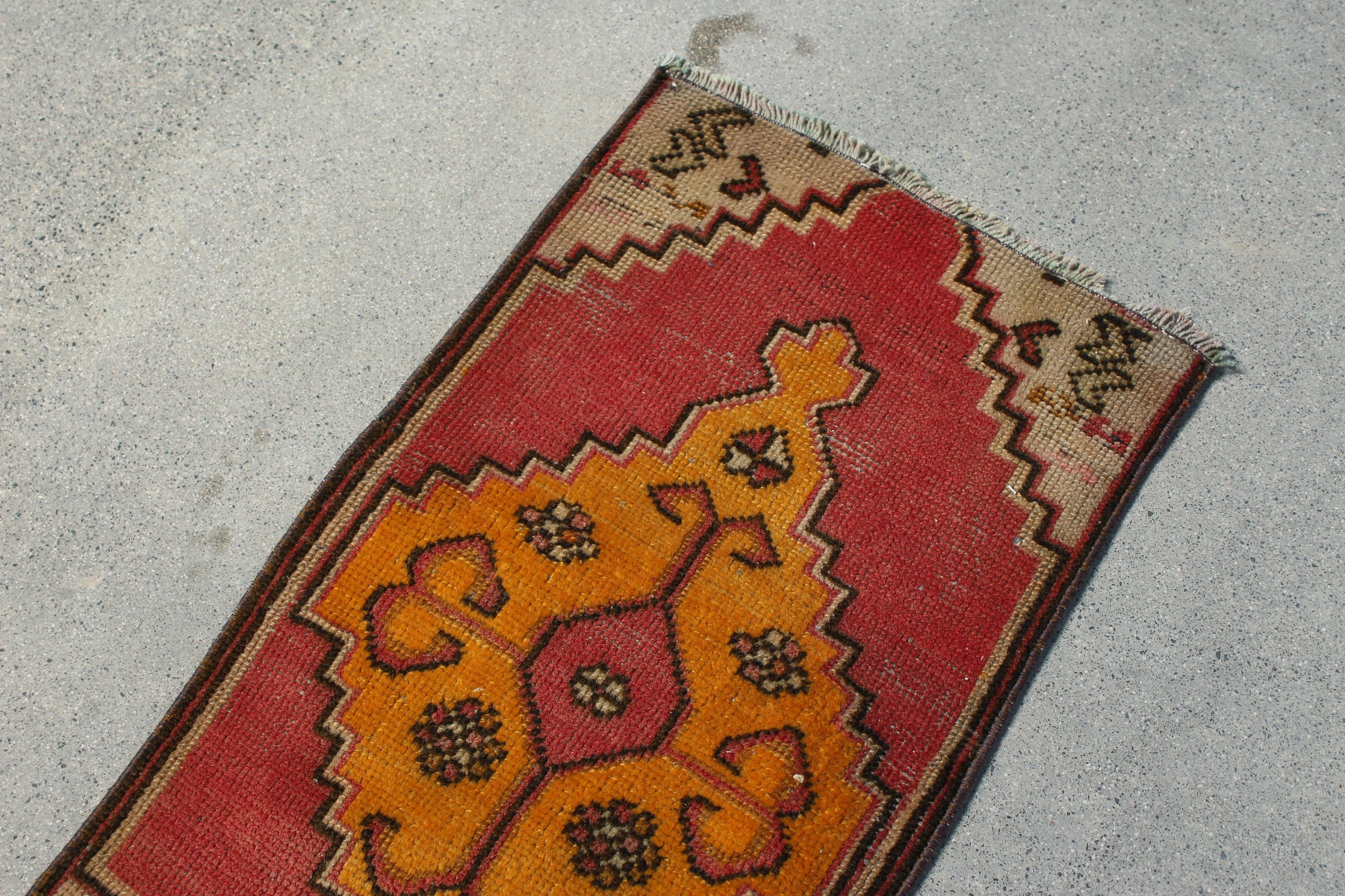 Kırmızı Ev Dekor Halısı, 1.3x2.8 ft Küçük Halı, Boho Halısı, Fas Halıları, Türk Halısı, Vintage Halı, Banyo Halıları, Yatak Odası Halısı, Antika Halı