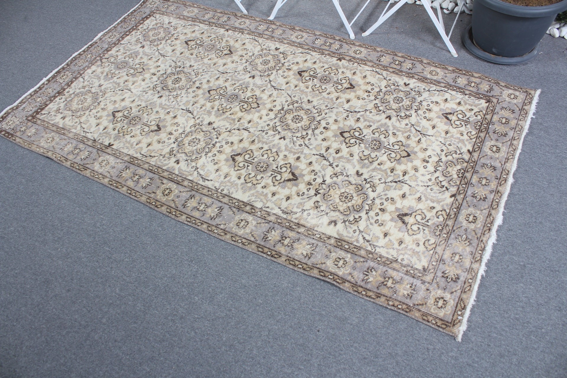 Gri Mutfak Halısı, Vintage Halı, Türk Halısı, Oushak Halısı, İç Mekan Halısı, Oryantal Halı, 3.8x6.5 ft Alan Halısı, Yatak Odası Halısı, Çocuk Odası Halıları