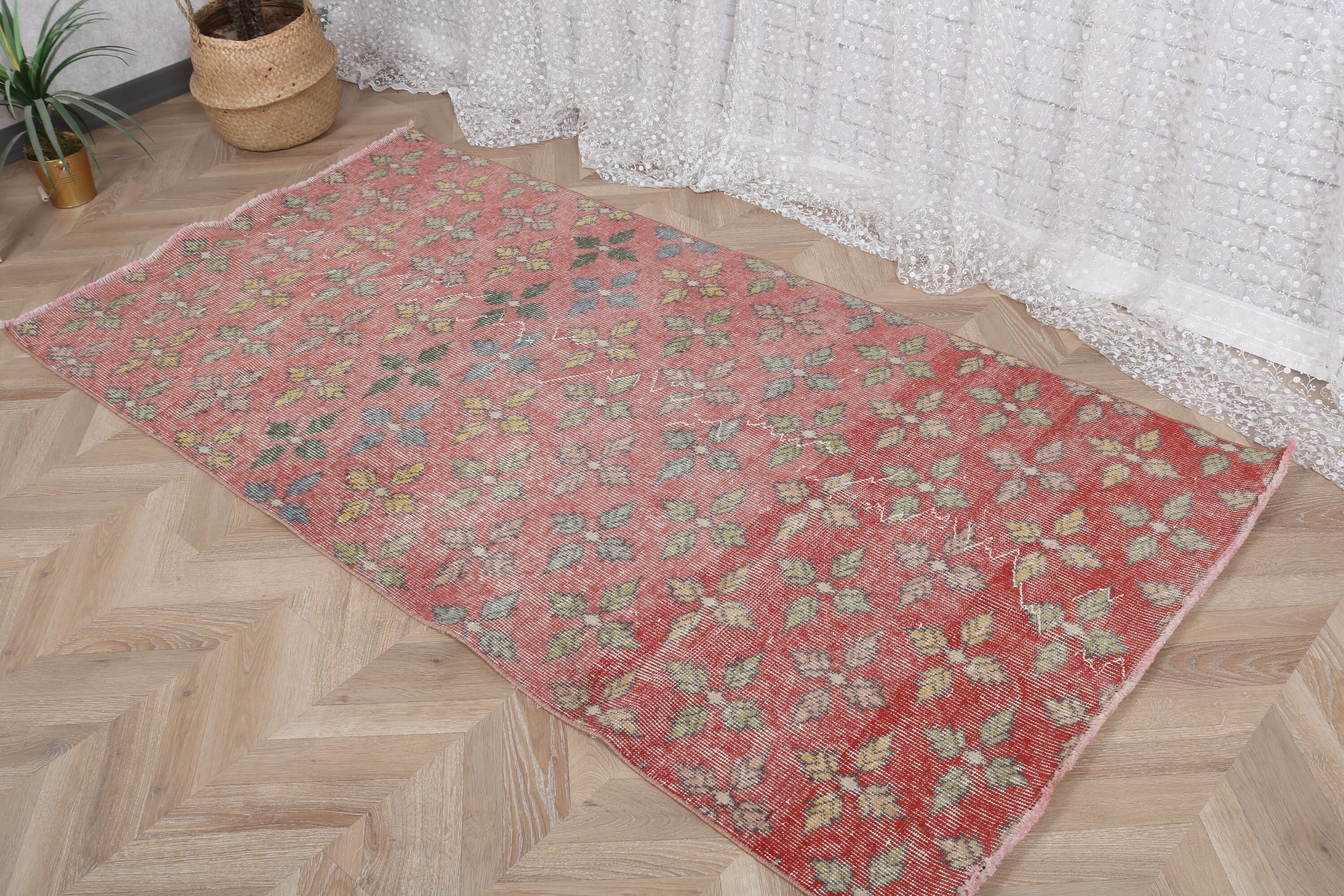 Turkish Rug, Floor Rug, Vintage Rug, Boho Rug, Vintage Accent Rug, 3.4x6.7 ft Accent Rug, Anatolian Rugs, Rugs for Bedroom, Red Bedroom Rug