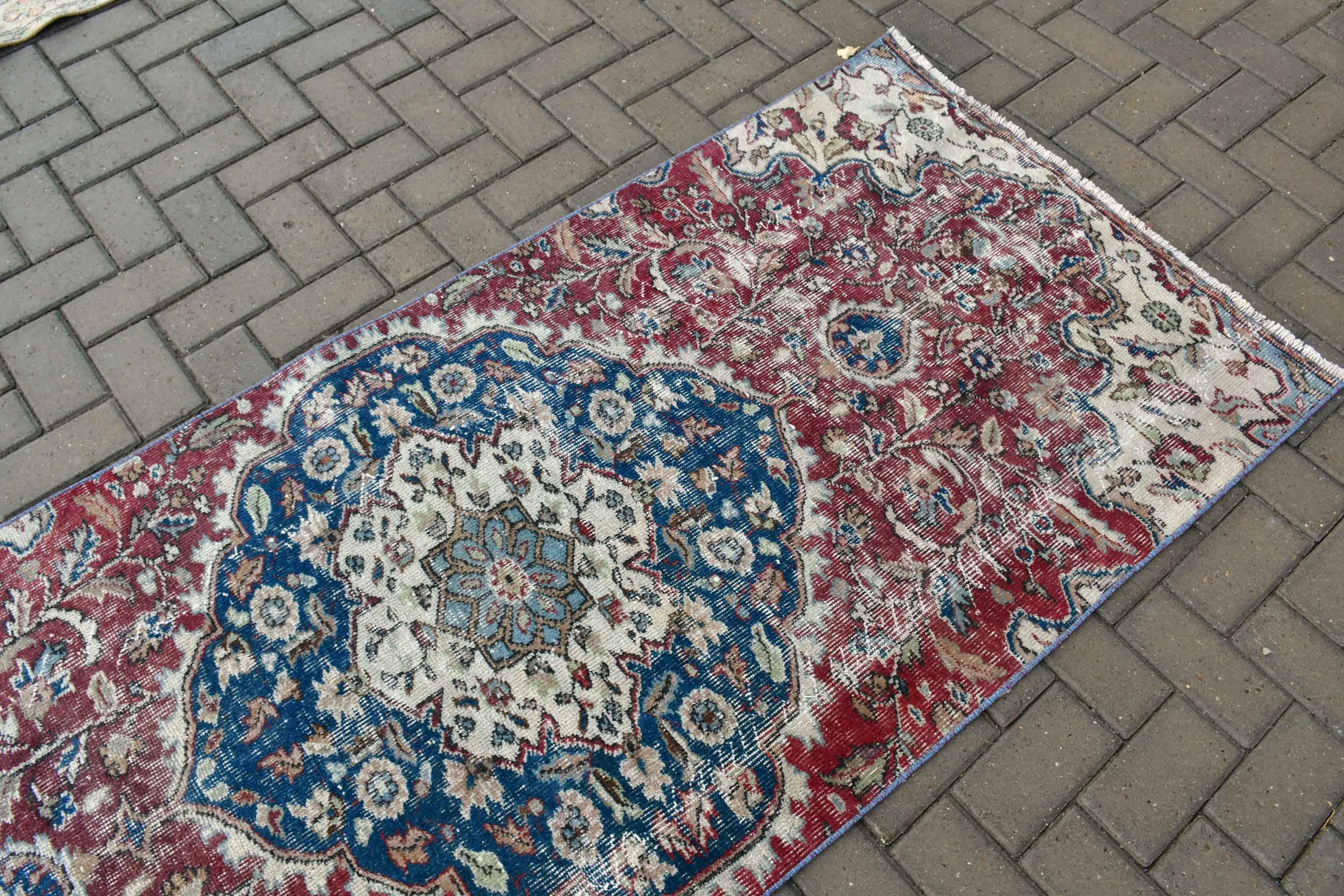 3.1x7.4 ft Accent Rug, Vintage Rug, Turkish Rugs, Moroccan Rugs, Oriental Rug, Kitchen Rug, Bedroom Rugs, Pale Rugs, Red Home Decor Rug