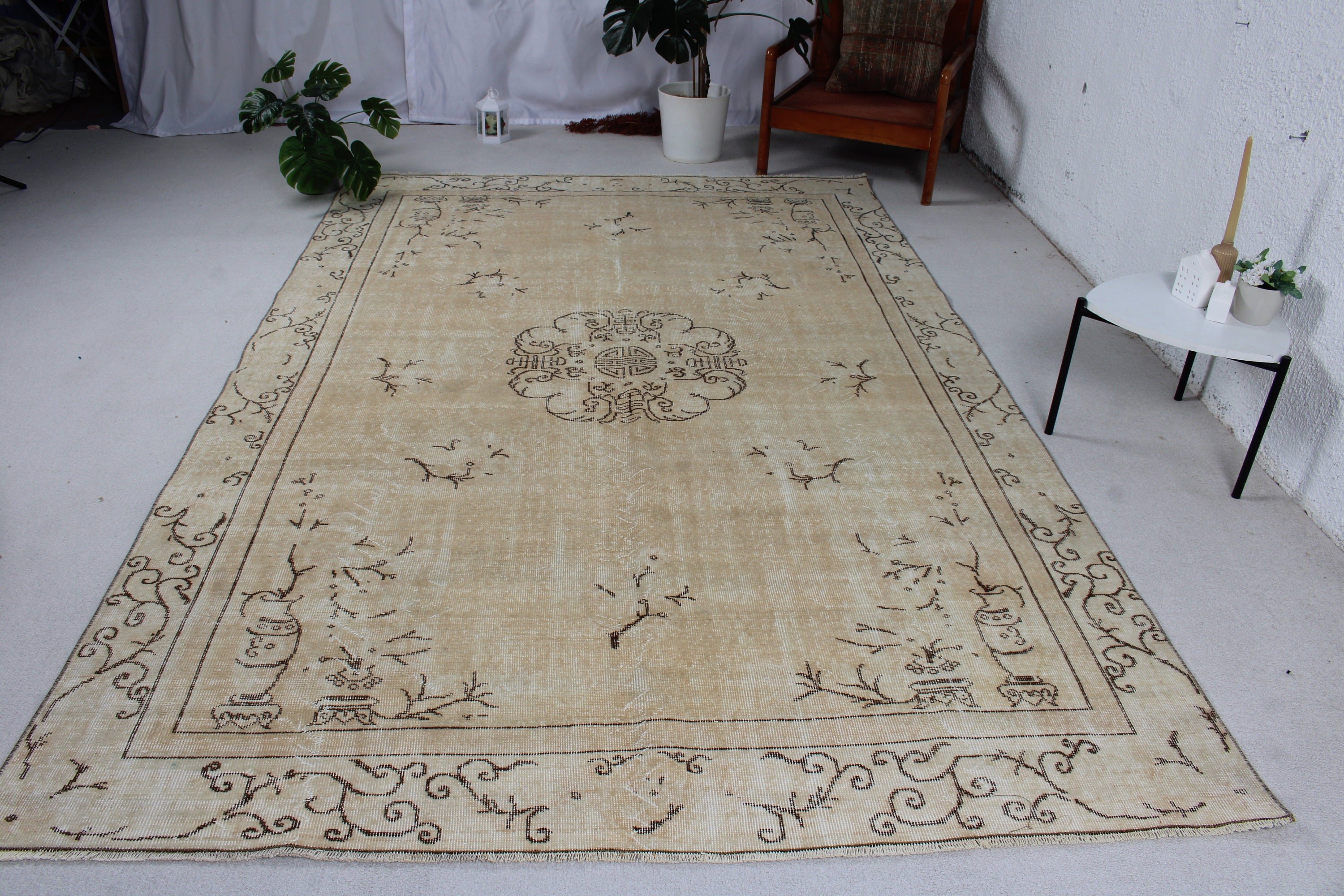 Büyük Vintage Halılar, Bej İfade Halıları, Yer Halısı, Geometrik Halı, Vintage Halılar, Türk Halısı, 6.6x9.9 ft Büyük Halı, Büyük Oushak Halı