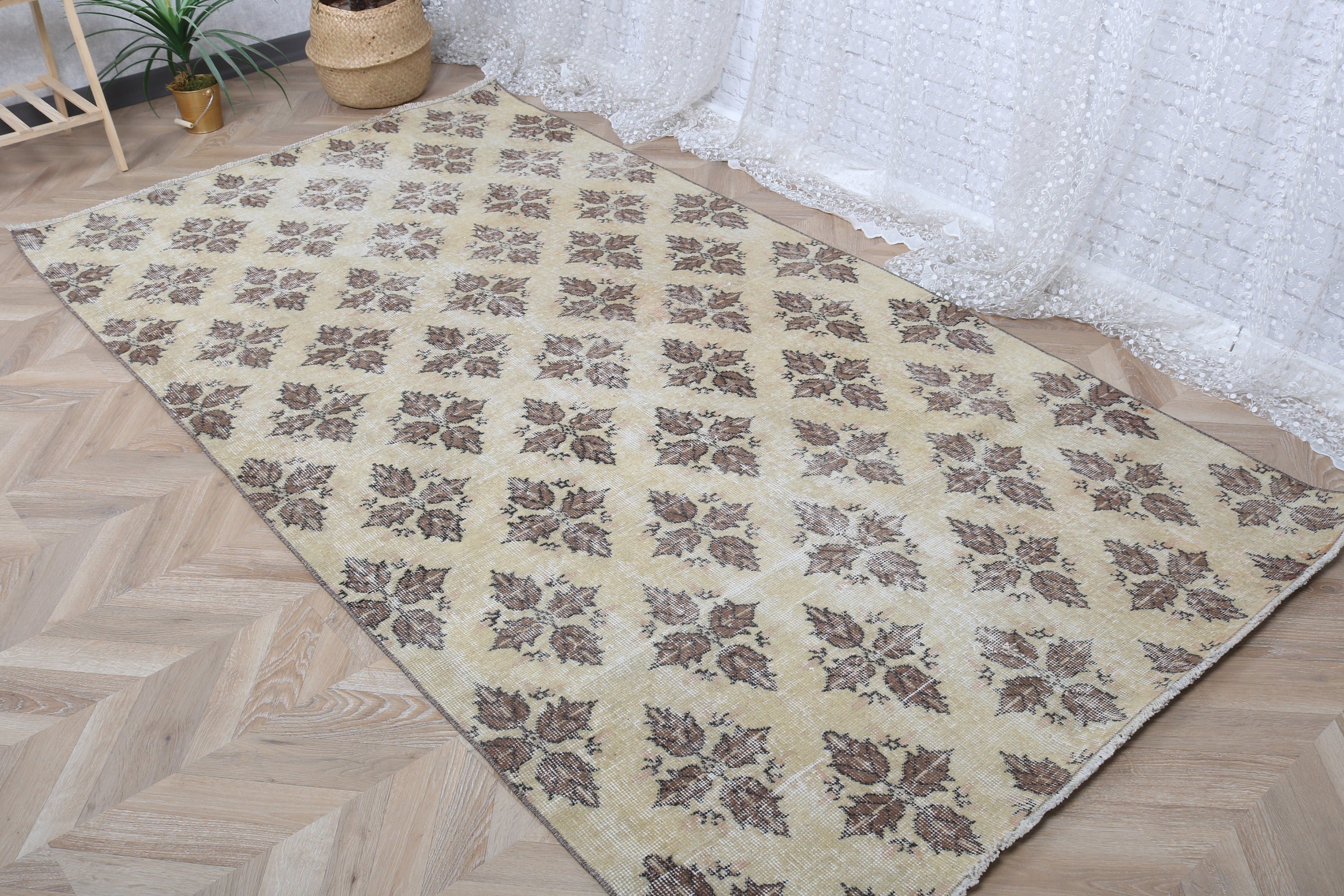 Living Room Rugs, Beige  4.4x8.2 ft Area Rugs, Turkish Rugs, Vintage Rug, Oushak Area Rugs, Geometric Rug