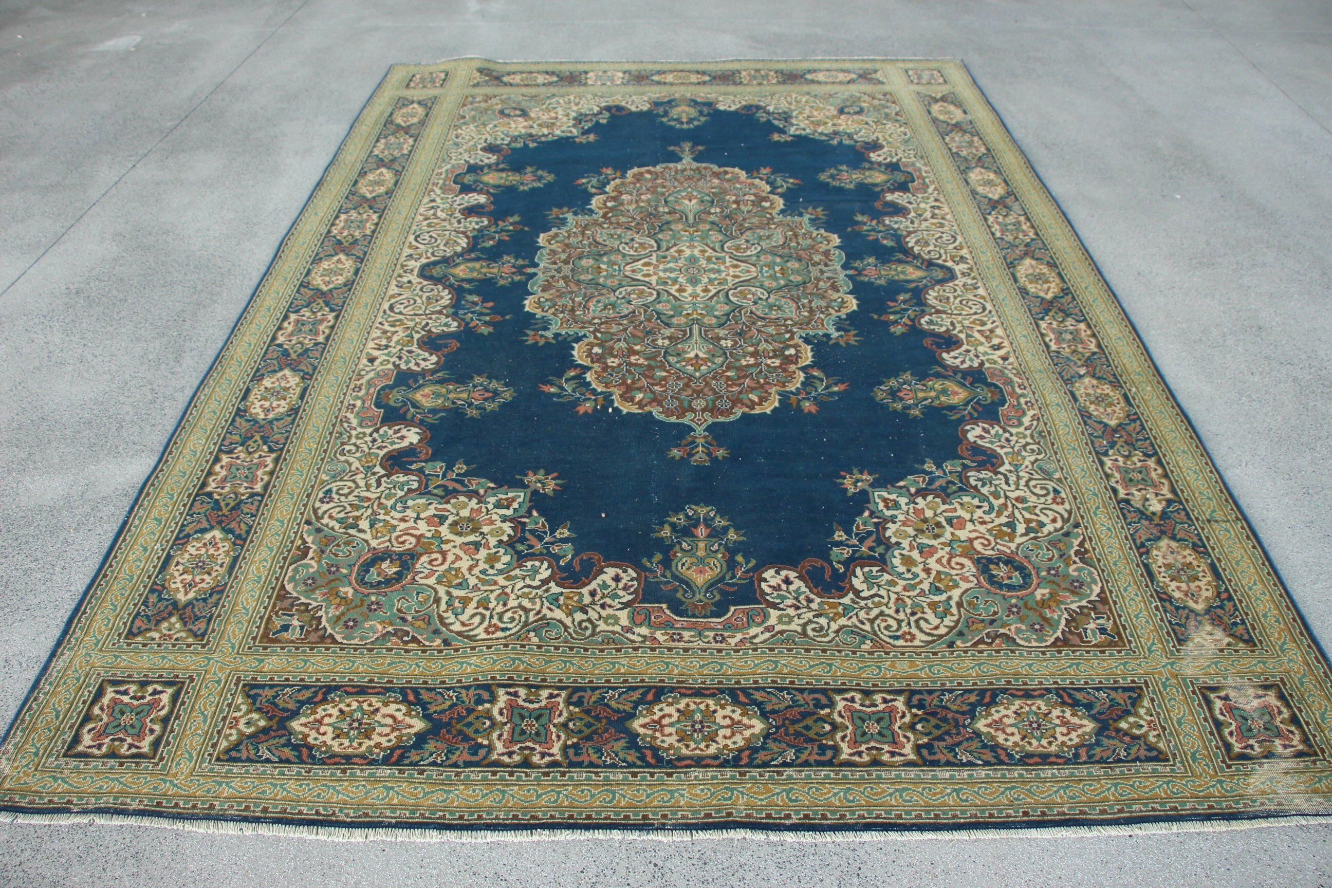 Mavi Yün Halı, Kabile Halıları, Vintage Halılar, 6.8x9.8 ft Büyük Halı, Türk Halısı, Büyük Vintage Halı, Yatak Odası Halısı, Lüks Halı, Büyük Oushak Halısı