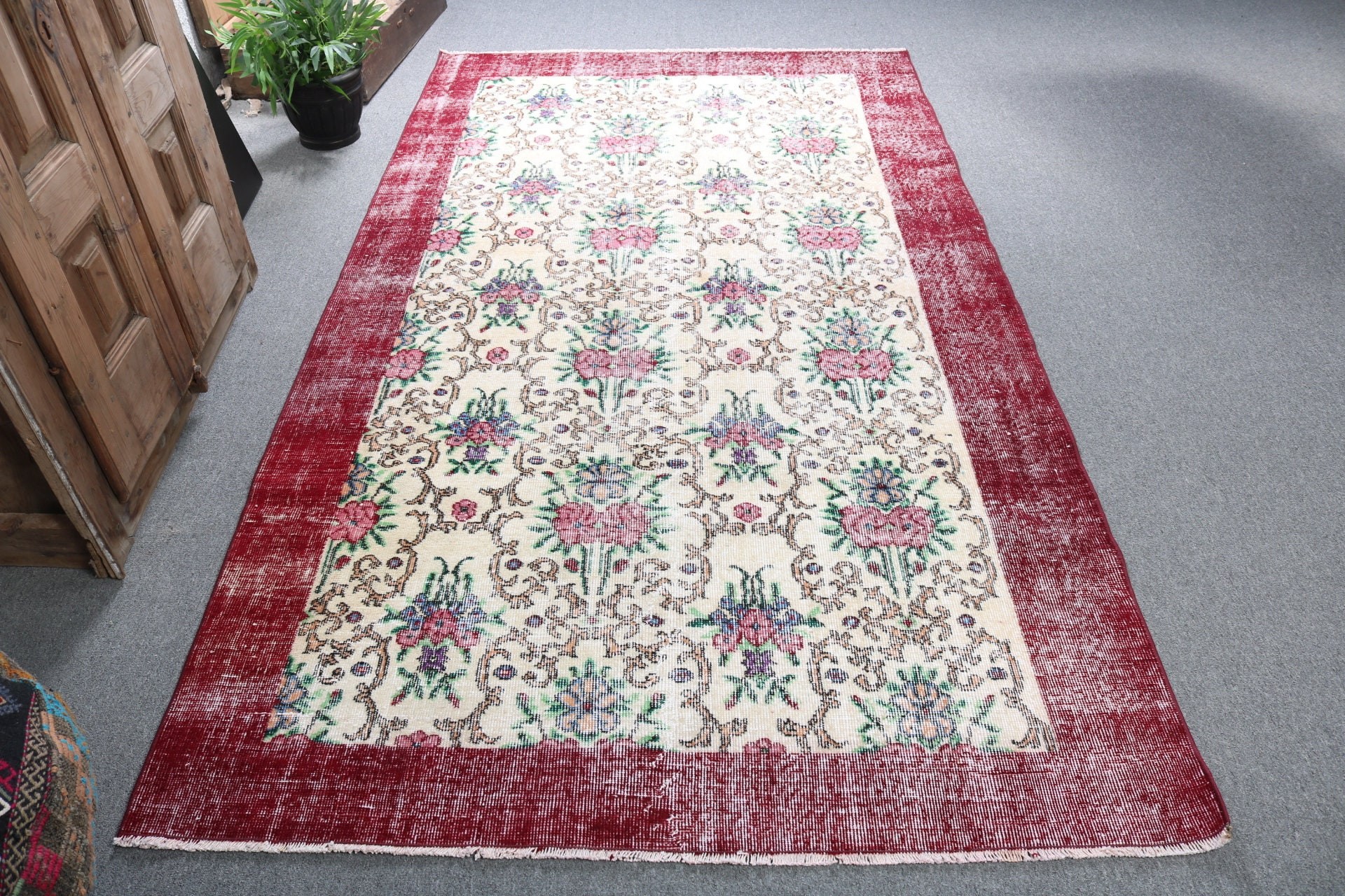 Vintage Halılar, Fas Halıları, Türk Halısı, 4.7x8 ft Alan Halıları, Yemek Odası Halıları, Aztek Halıları, Bej Oushak Halıları, Mutfak Halıları, Yatak Odası Halıları